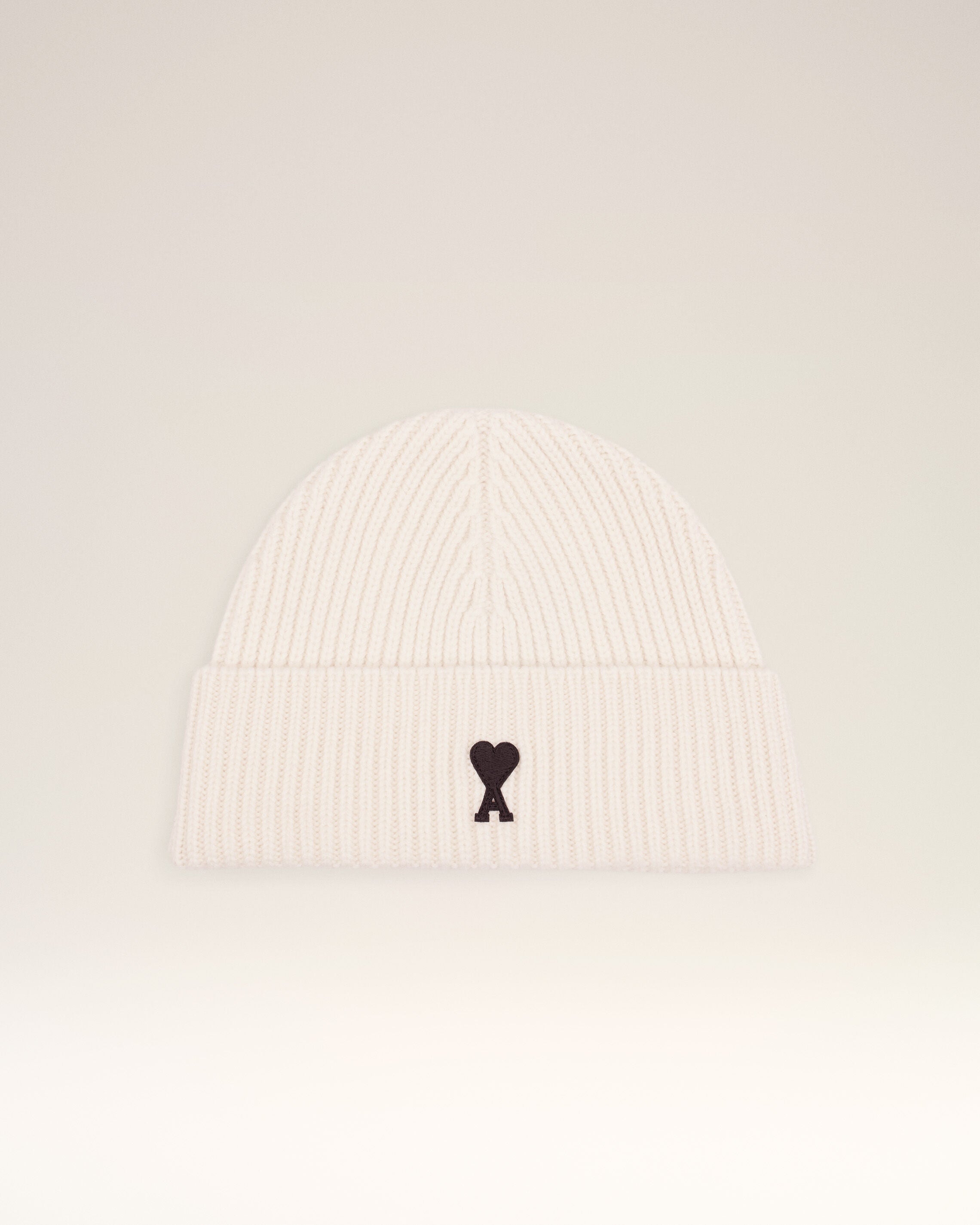 AMI Paris AMI DE COEUR ビーニー アミパリス ホワイト ウール Ami De Coeur ビーニー オフホワイト/ブラック | AMI