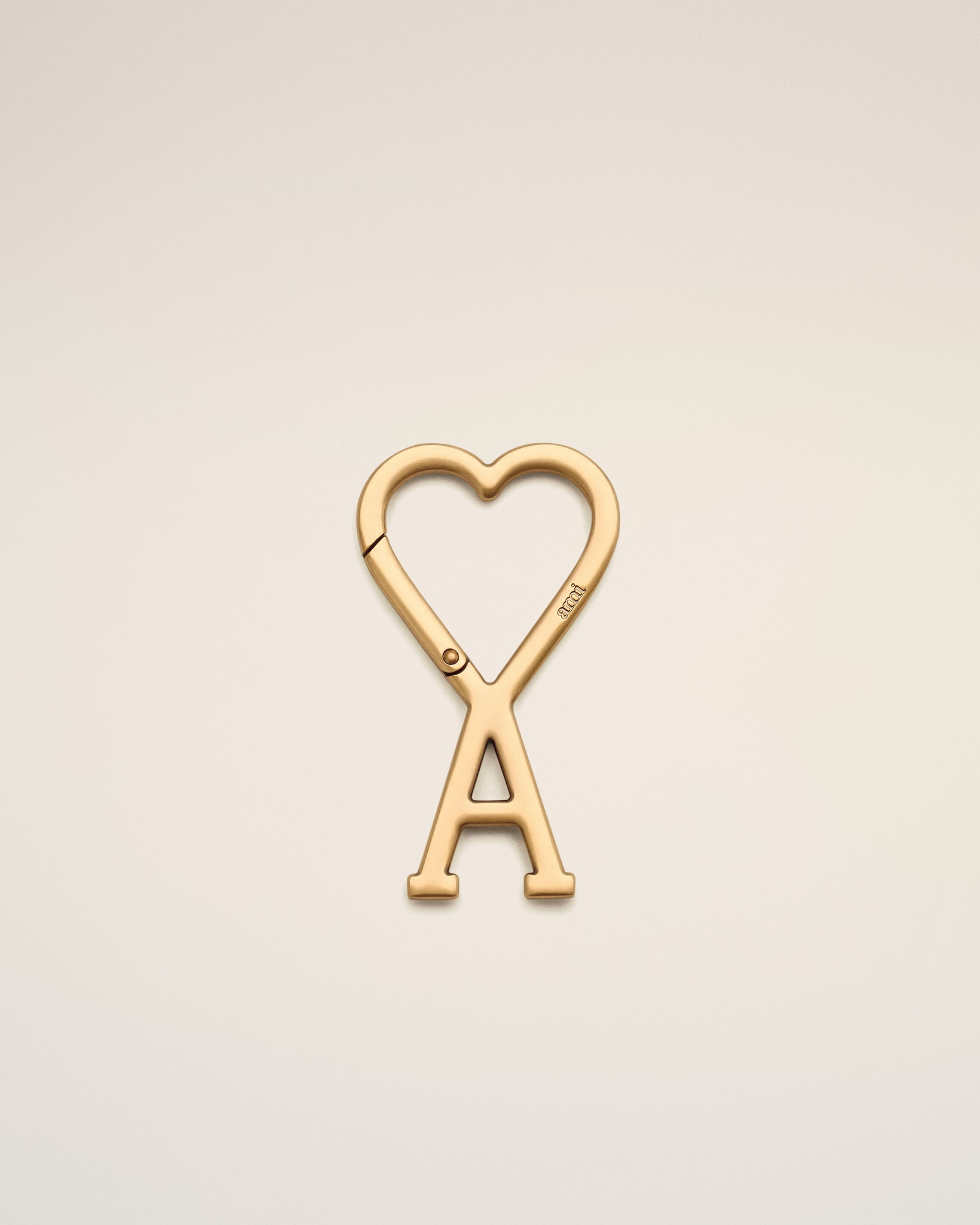 Ami De Coeur フックキーリング バイブレーテッドブラス | AMI PARIS
