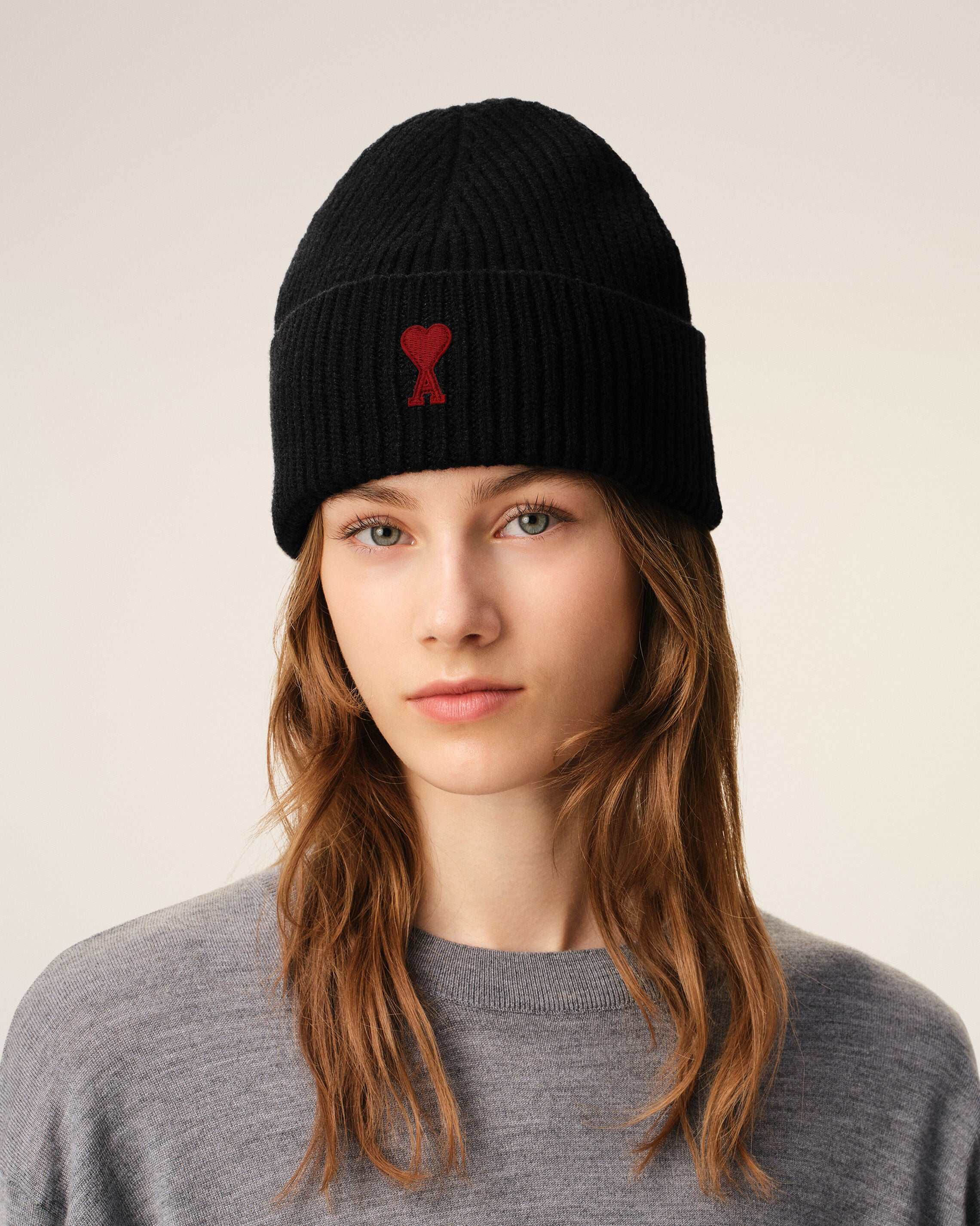 AMIPARIS AMI DE COEUR ビーニー Ami De Coeur ビーニー ヘザーグレー/レッド | AMI PARIS