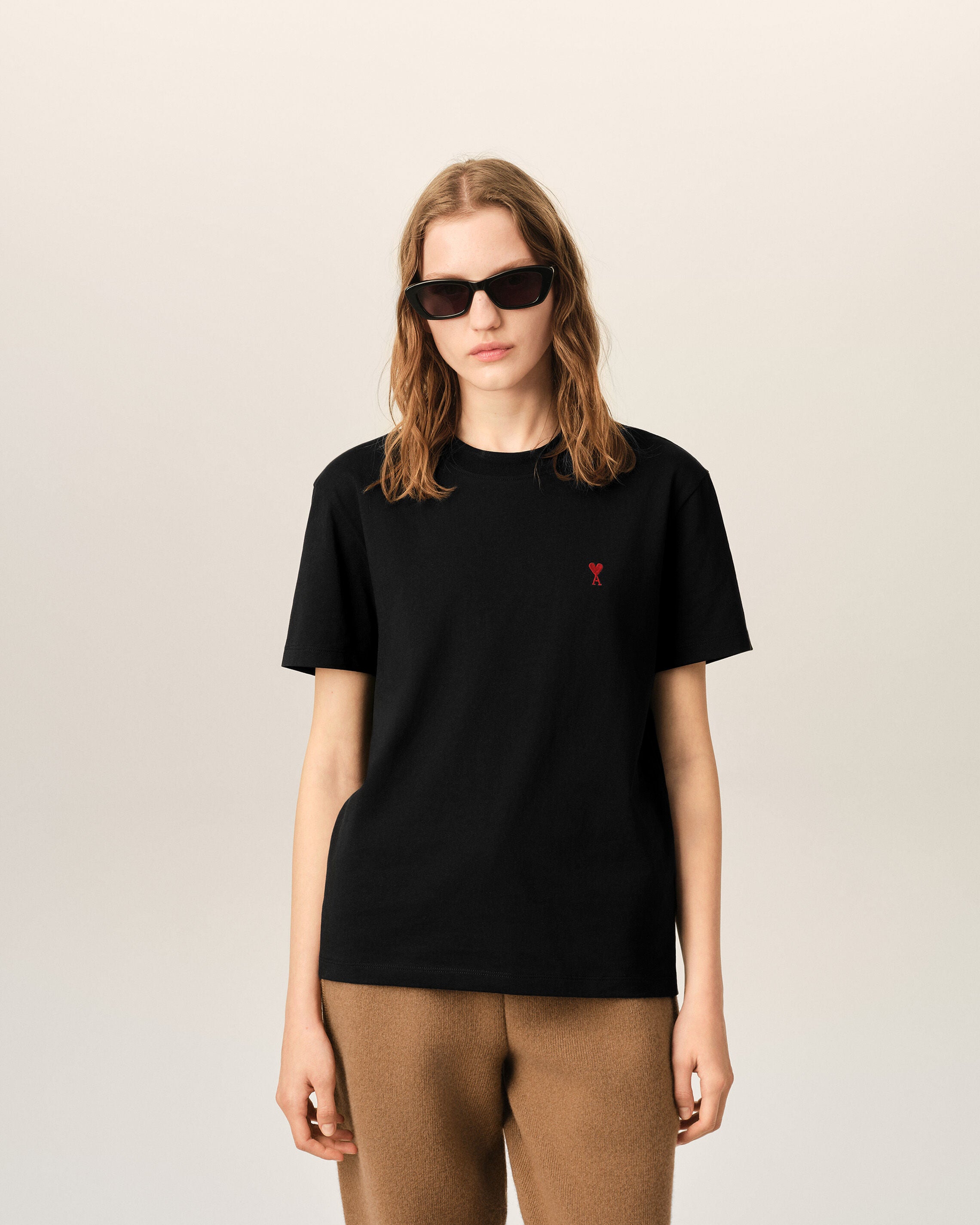 Black cotton t-shirt with Ami de Coeur  - 8