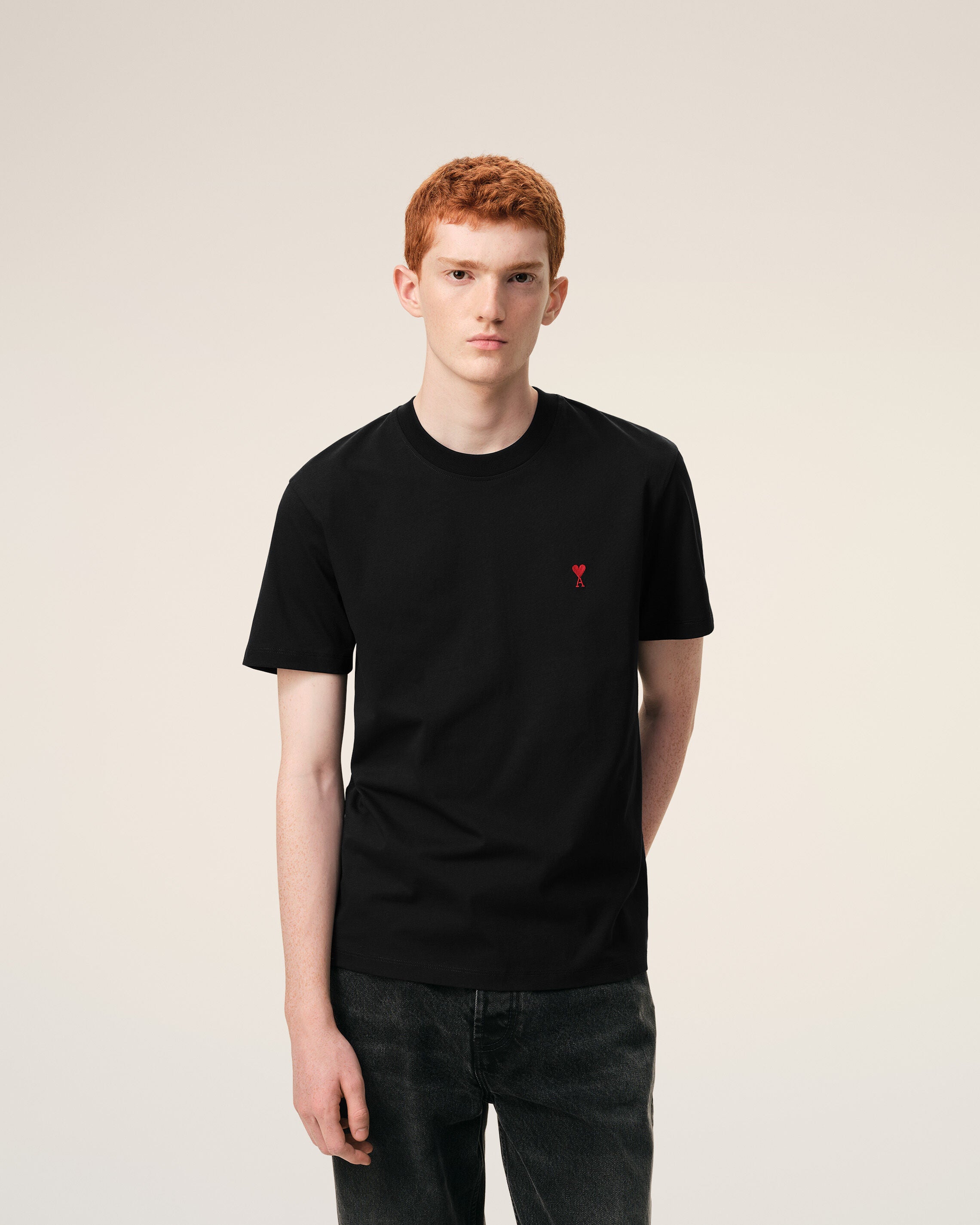 Ami paris Tシャツ 黒 Black Red Ami De Coeur T-Shirt | AMI PARIS