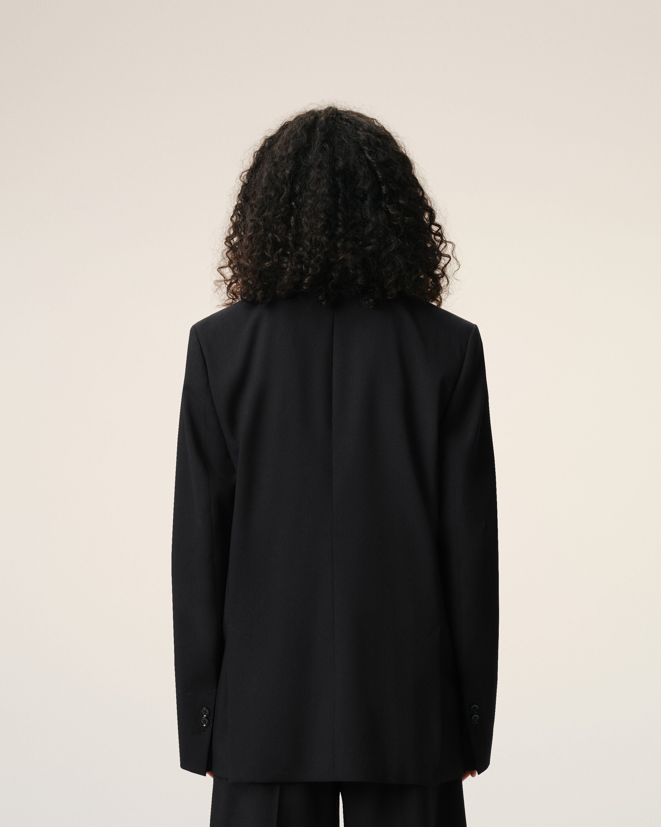 Veste Boxy Simple Boutonnage Noire en Laine Vierge - 5