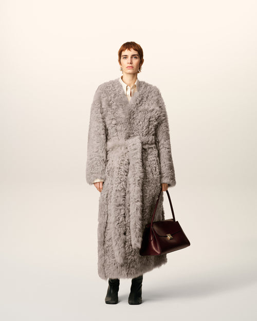                             Langer Mantel aus grauem Shearling - 3                         - Ami Paris