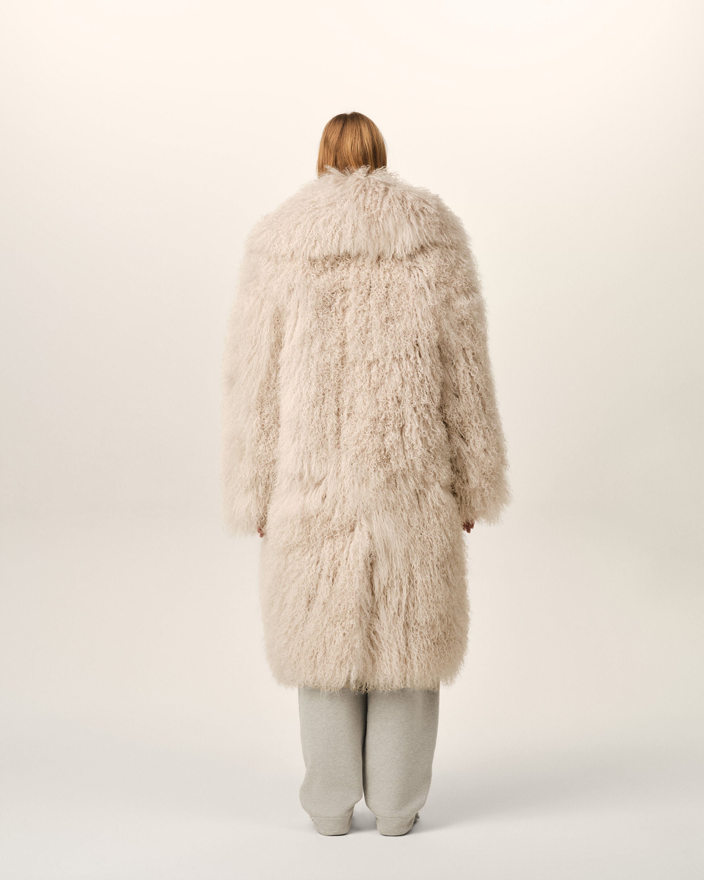 Long white lamb leather coat - 5