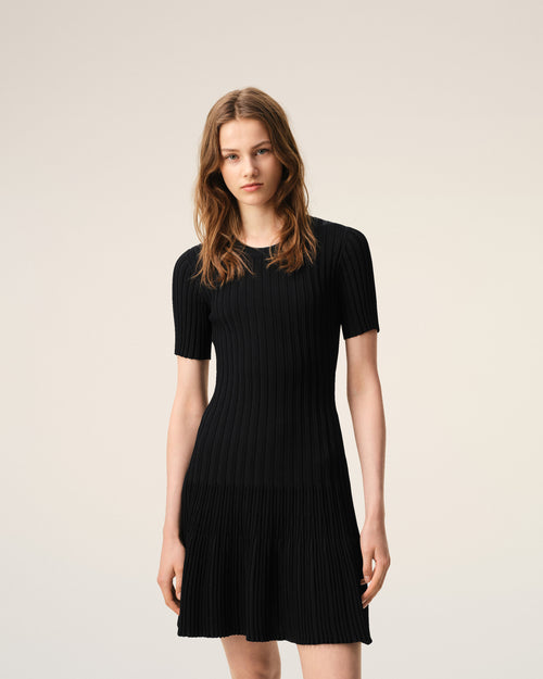 Robe Mini Noire A Godets en Maille - Femme - 3 - AMI Paris - Ami Paris