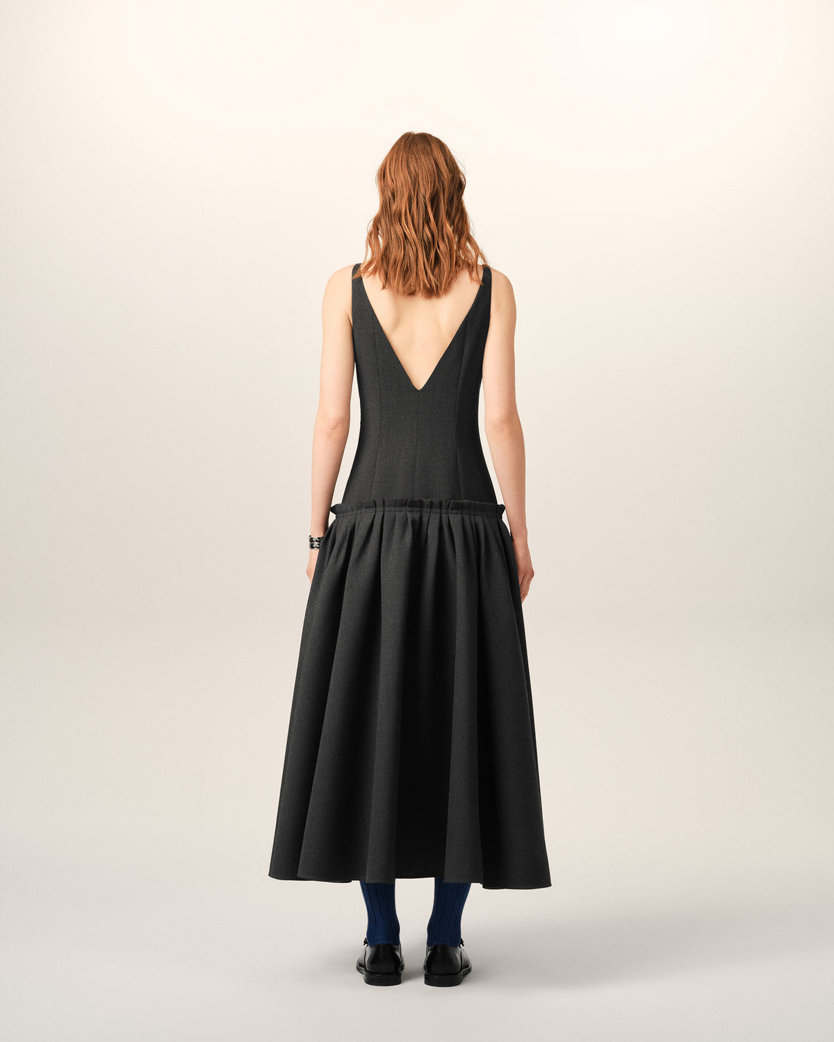 Maxi grey low waisted wool dress - 5