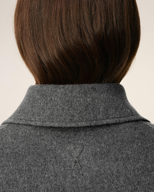 Chaqueta boxy abotonada de lana gris - 4 - Ami Paris