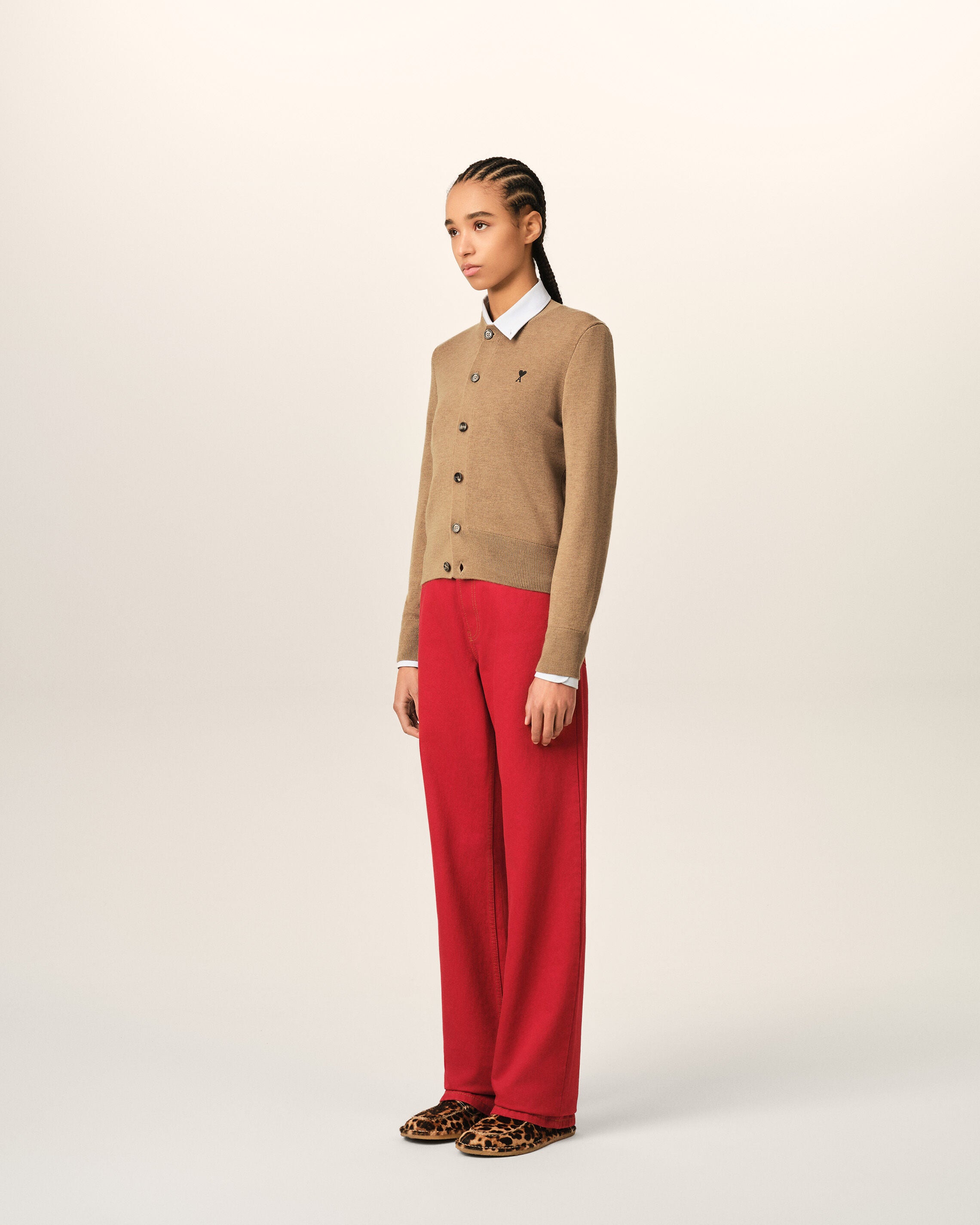Cardigan beige col rond en laine Ami de Coeur - 6