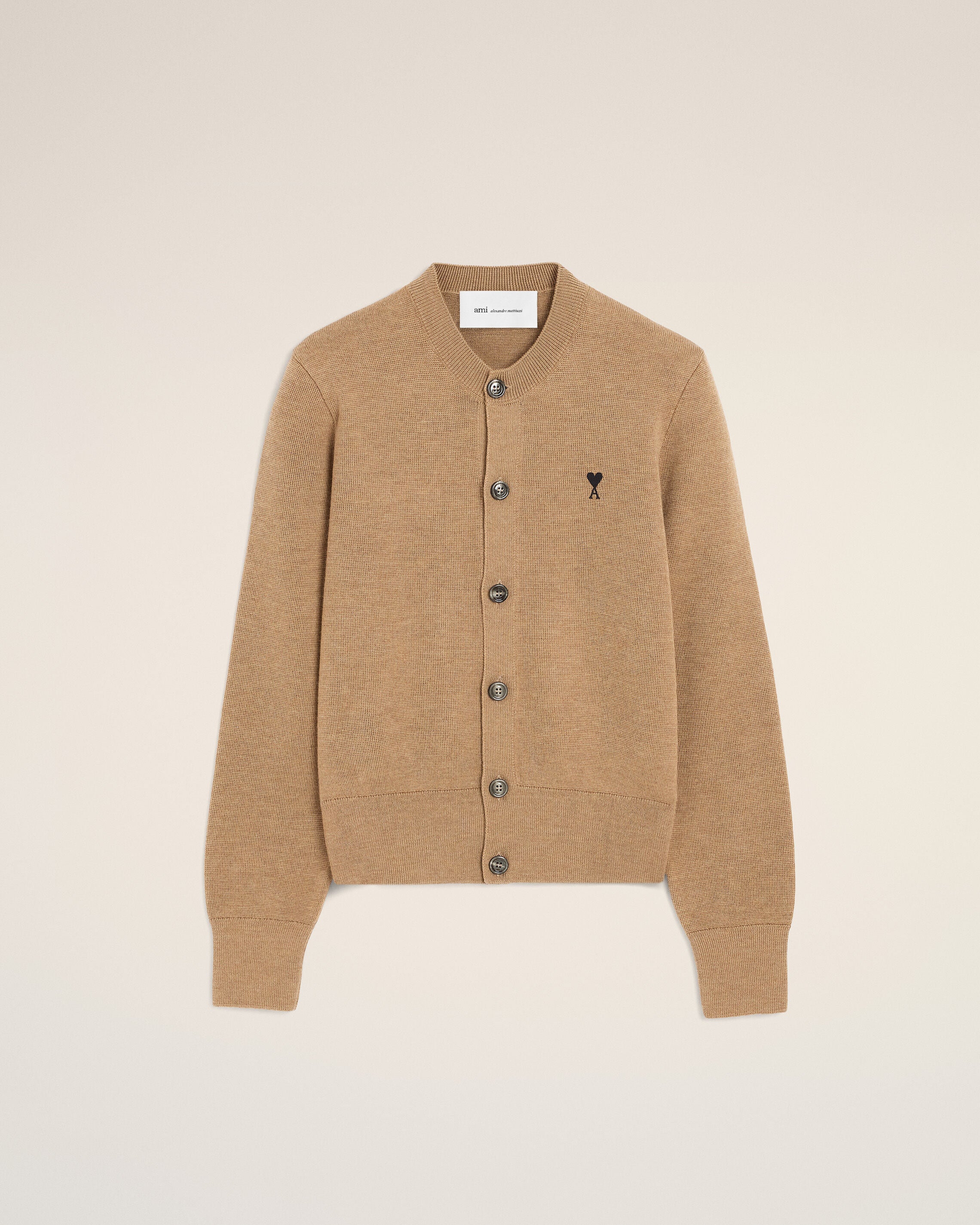 Cardigan beige col rond en laine Ami de Coeur - 1
