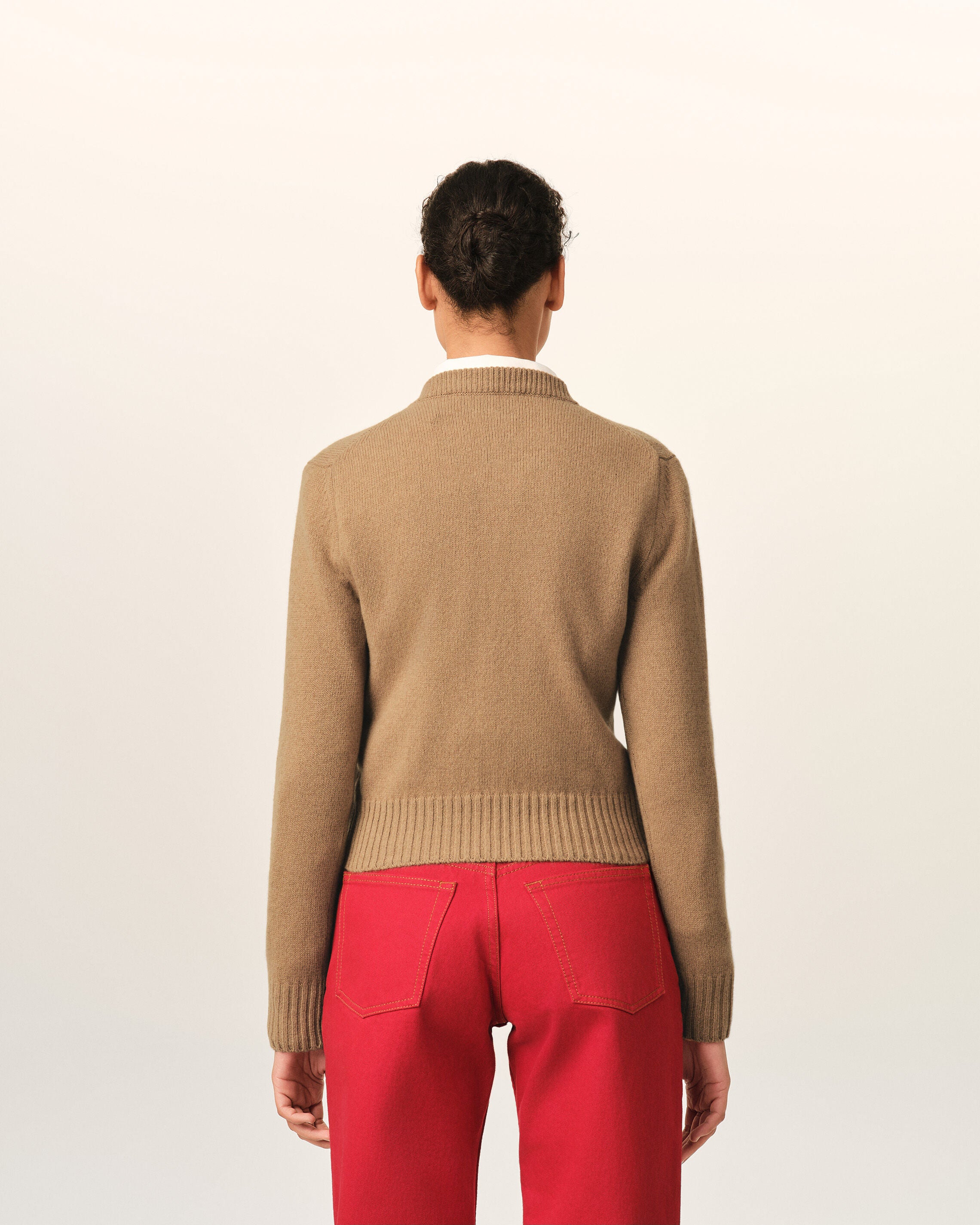 Cárdigan Ami de Cœur de cachemir beige con cuello redondo - 5