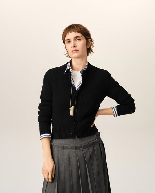 Ami de Coeur Cardigan aus schwarzem Kaschmir mit Rundhalsausschnitt - Damen - 2 - AMI Paris - Ami Paris