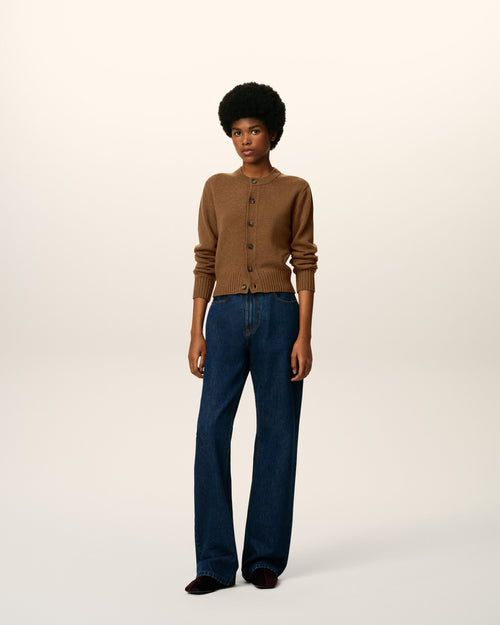                             Cardigan Ami de Coeur in cashmere marrone - 3                         - Ami Paris