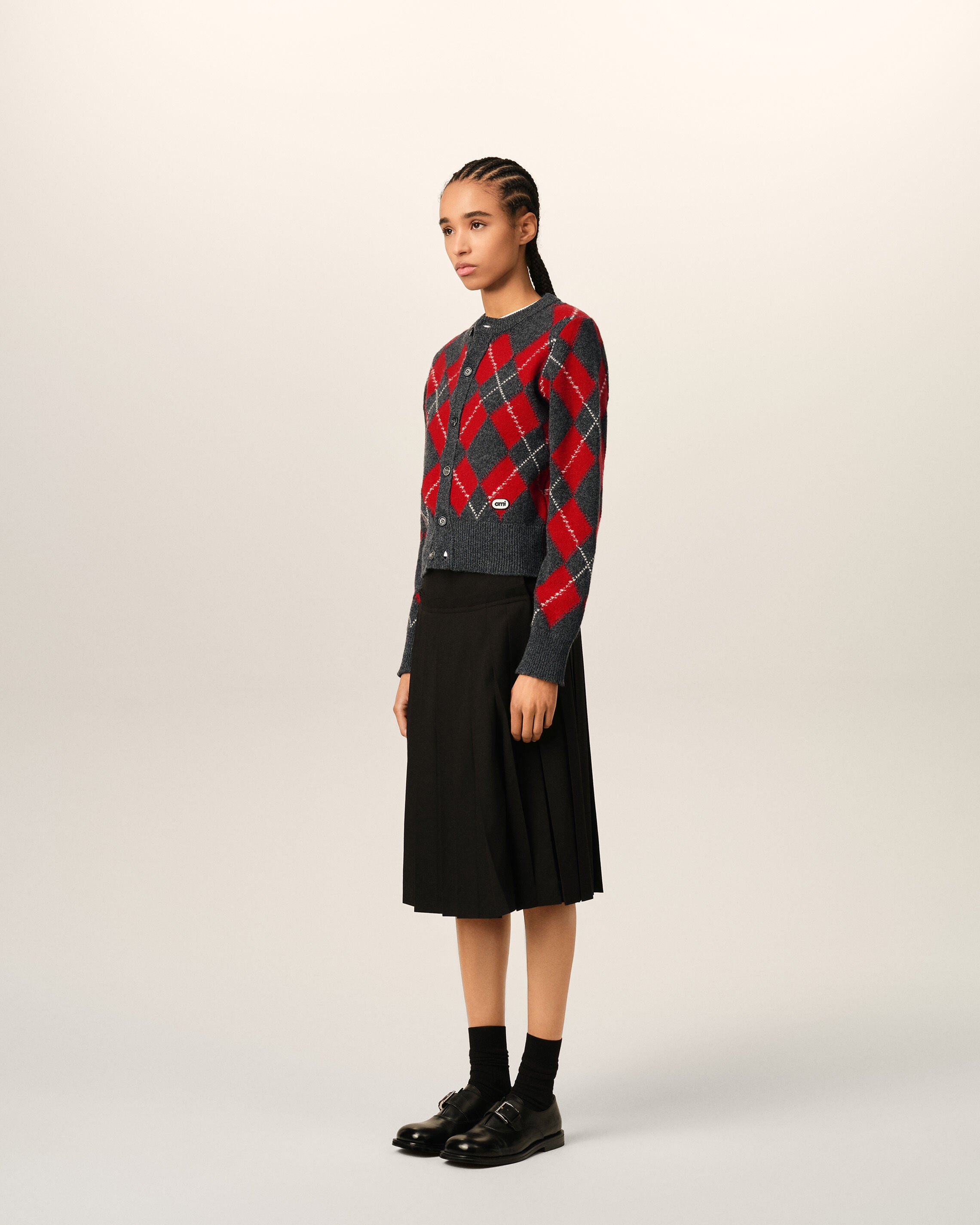 Grey wool cardigan in red argyle - 6