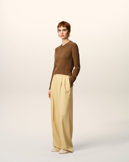 Ami De Coeur Pullover mit Rundhalsausschnitt aus braunem Kaschmir - 6 - Ami Paris