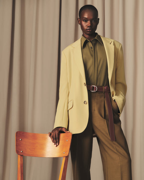 Camicia lunga oversize con spacchi laterali in lana verde - 7 - Ami Paris