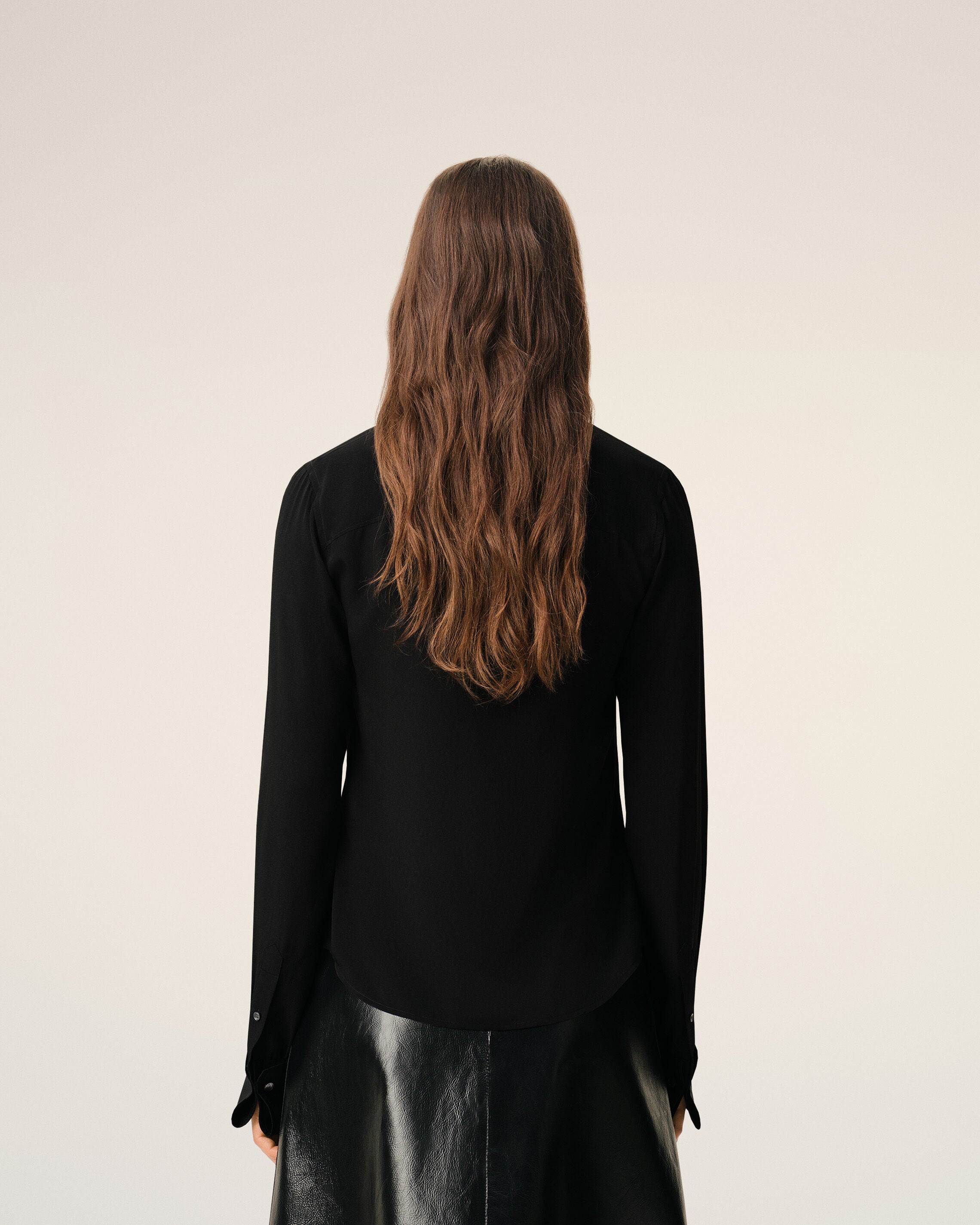 Black Blended Silk Sharp Collar Adjusted Shirt - 6