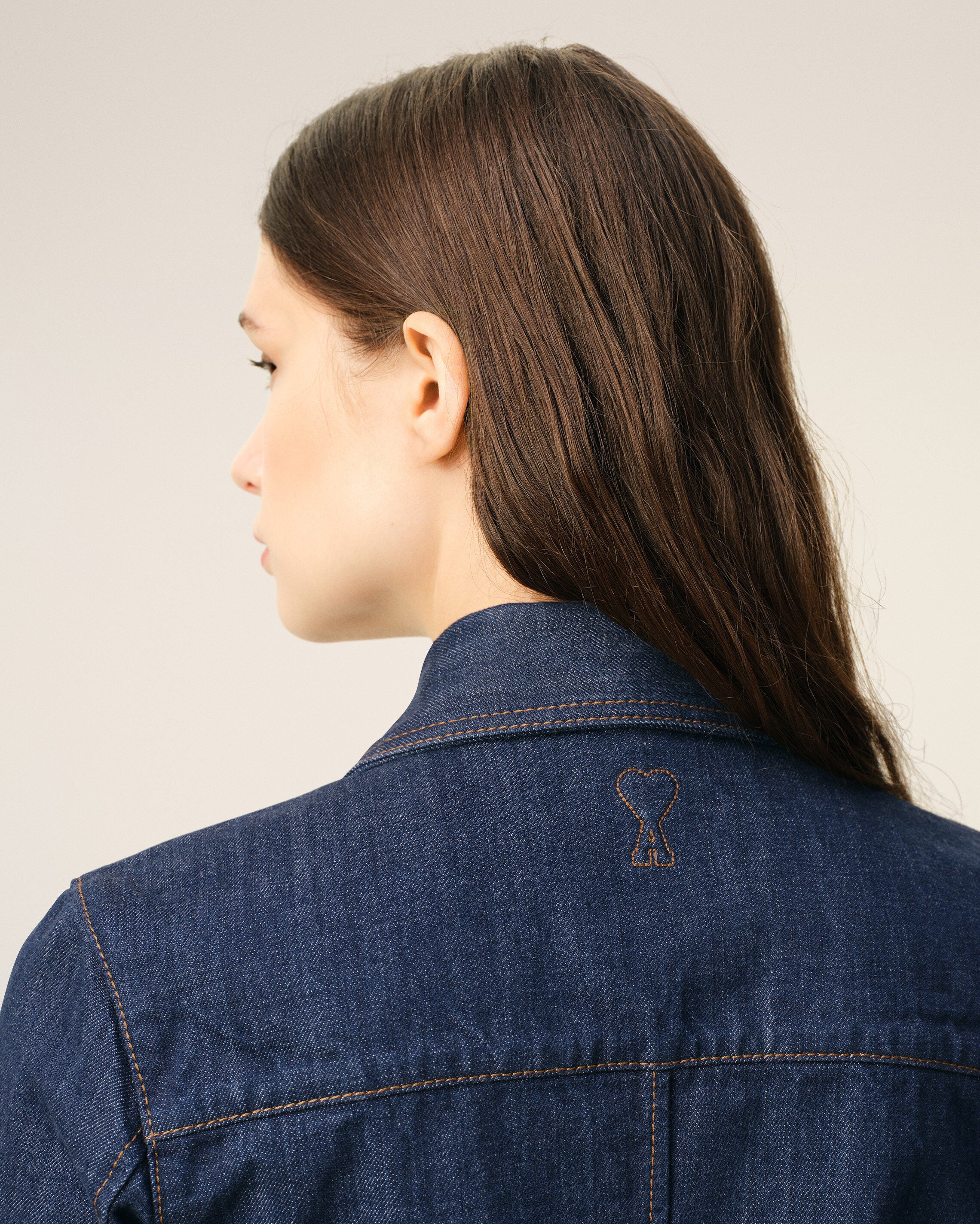 Camisa azul de algodón con cuello en punta - 4