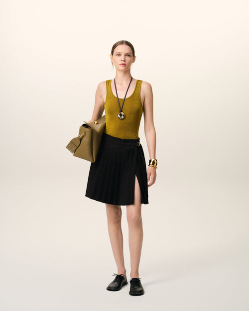 Black Wool Twill Short Pleated Skirt - 2 - Ami Paris