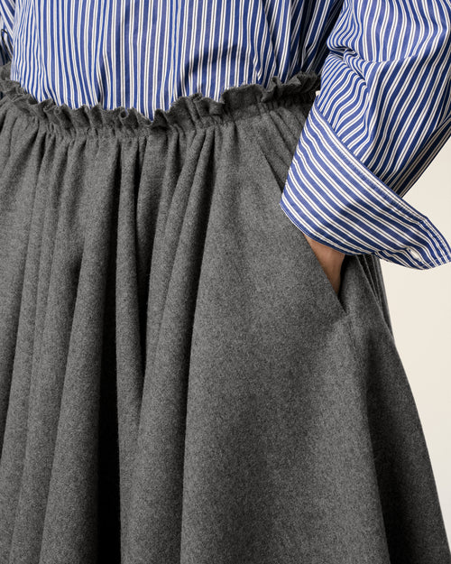 Grey Wool Midi Corolla Skirt - 5 - Ami Paris