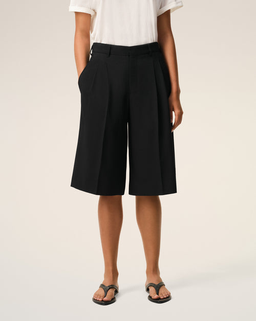 Black New Wool Low Waist Wide Bermuda Shorts - 3 - Ami Paris