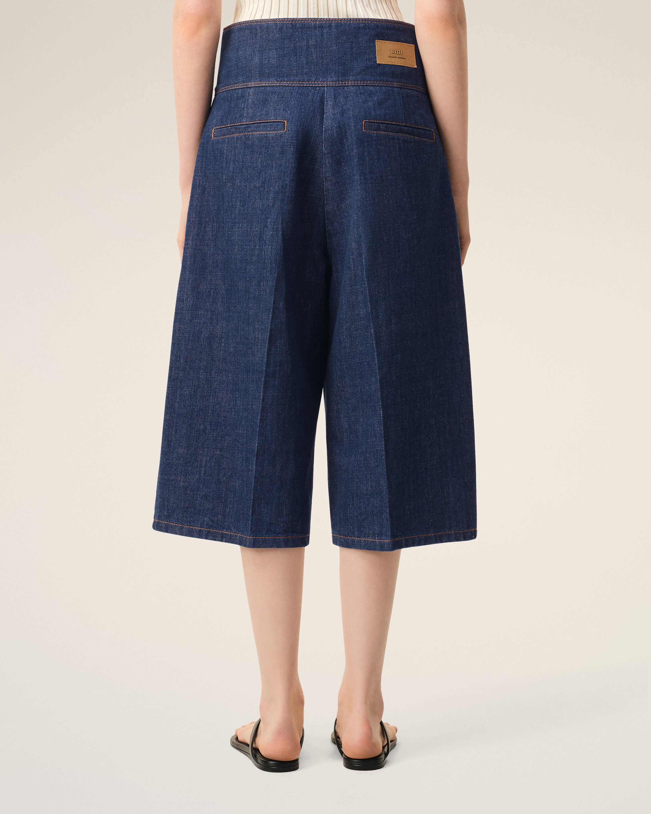 Blue Cotton Wrapped Belted Bermuda Shorts - 4
