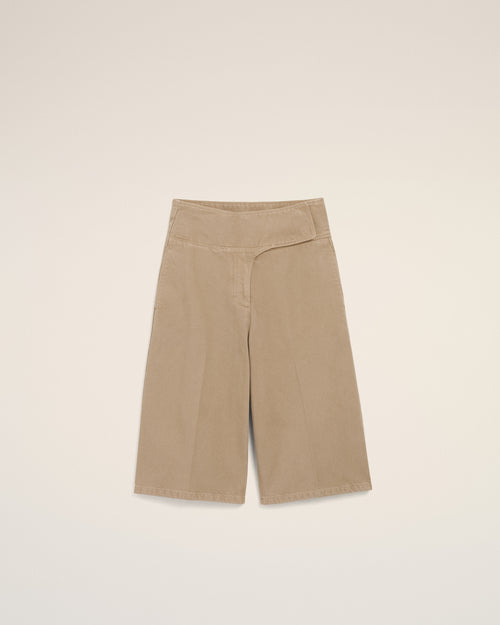                                 Beige Cotton Wrapped Belted Bermuda Shorts - 3                             - Ami Paris