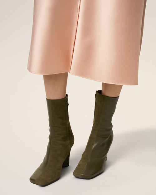                             Green Leather Bicolor Ankle Boots - 3                         - Ami Paris