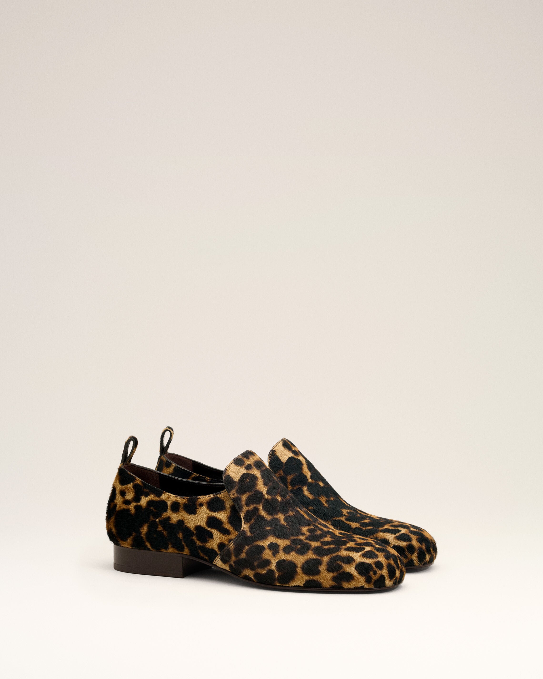 Leopard printed flat cowhide leather shoes - 3