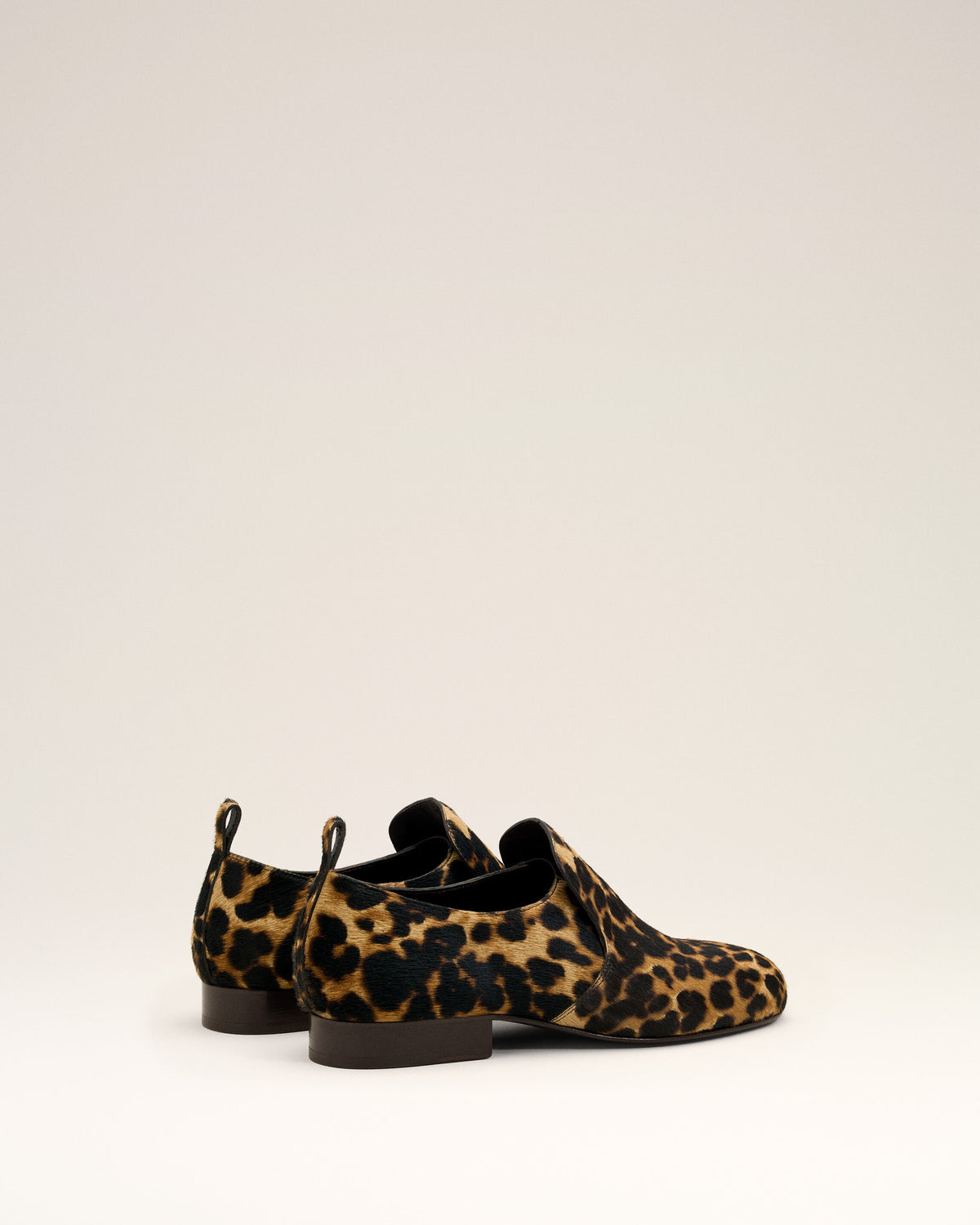 Leopard printed flat cowhide leather shoes - 4