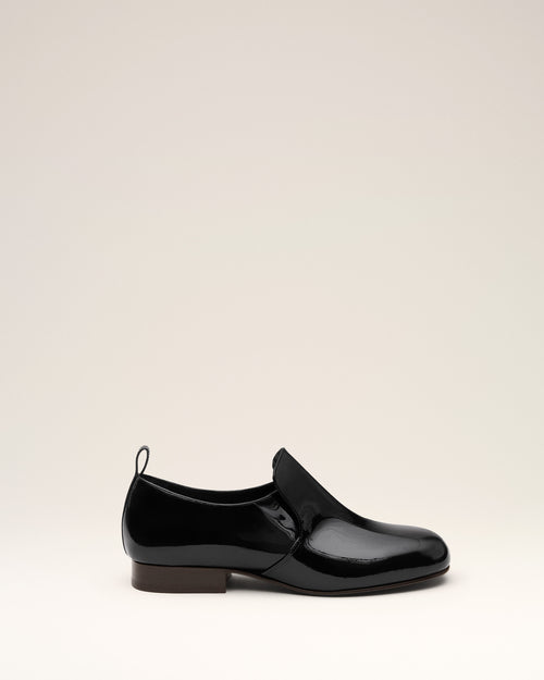 Black flat cow leather shoes - Woman - 1 - AMI Paris - Ami Paris