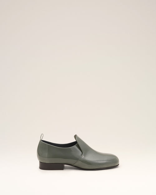 Grey flat cow leather shoes - CARBON GREY - Ami Paris