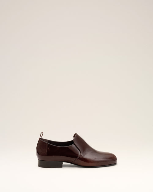 Brown flat cow leather shoes - CHOCOLATE BROWN - Ami Paris