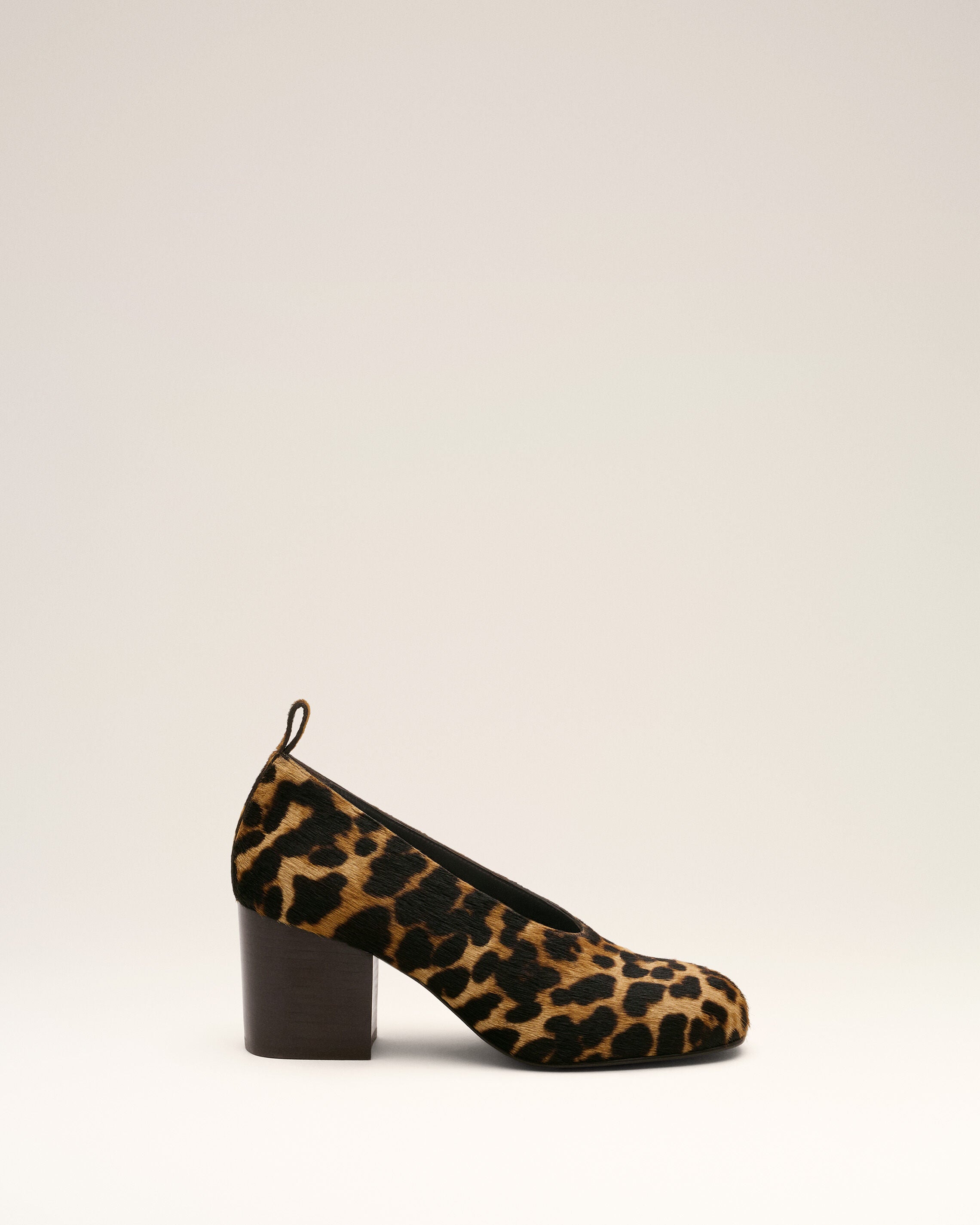 leopard printed cowhide leather pumps - 1