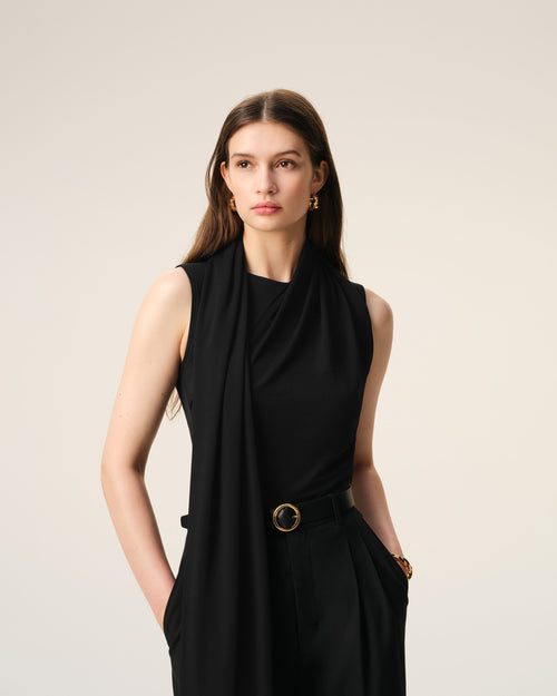 Black Jersey Sleeveless Lavalliere Top - 3 - Ami Paris