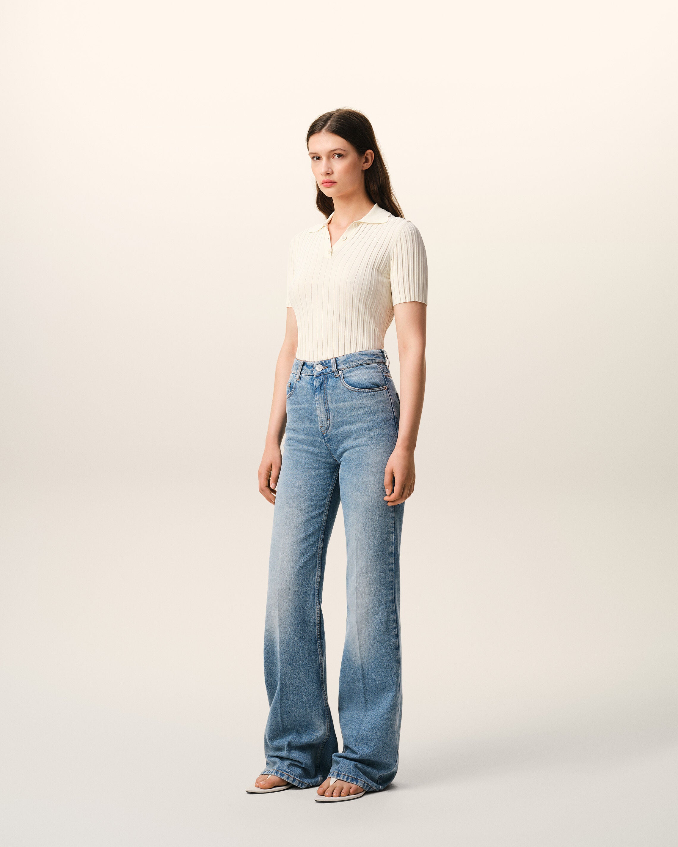 ブルー コットン フレアフィット ジーンズ ユーズドブルー | AMI PARIS