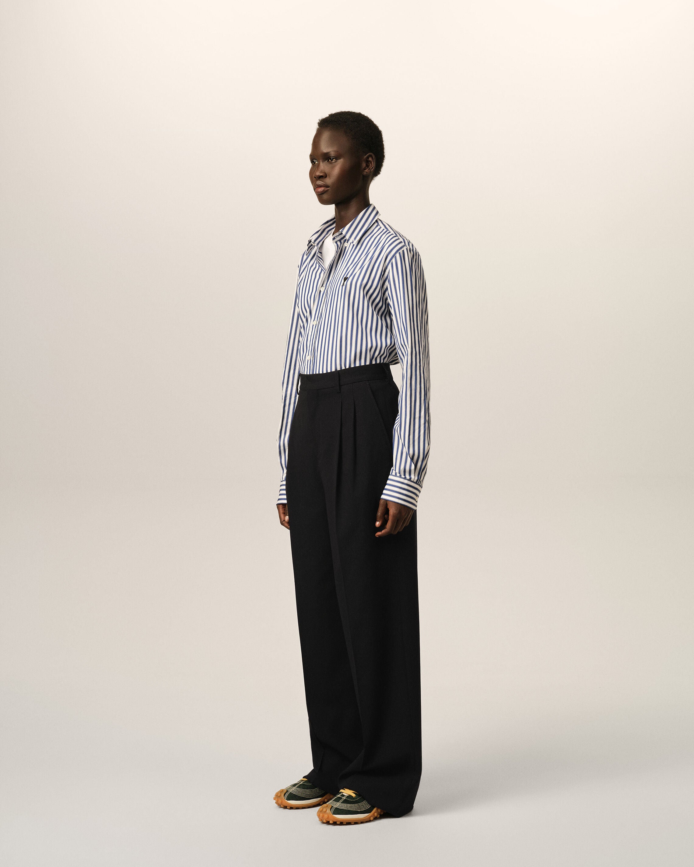 Black high-waisted wide-leg wool trousers - 6