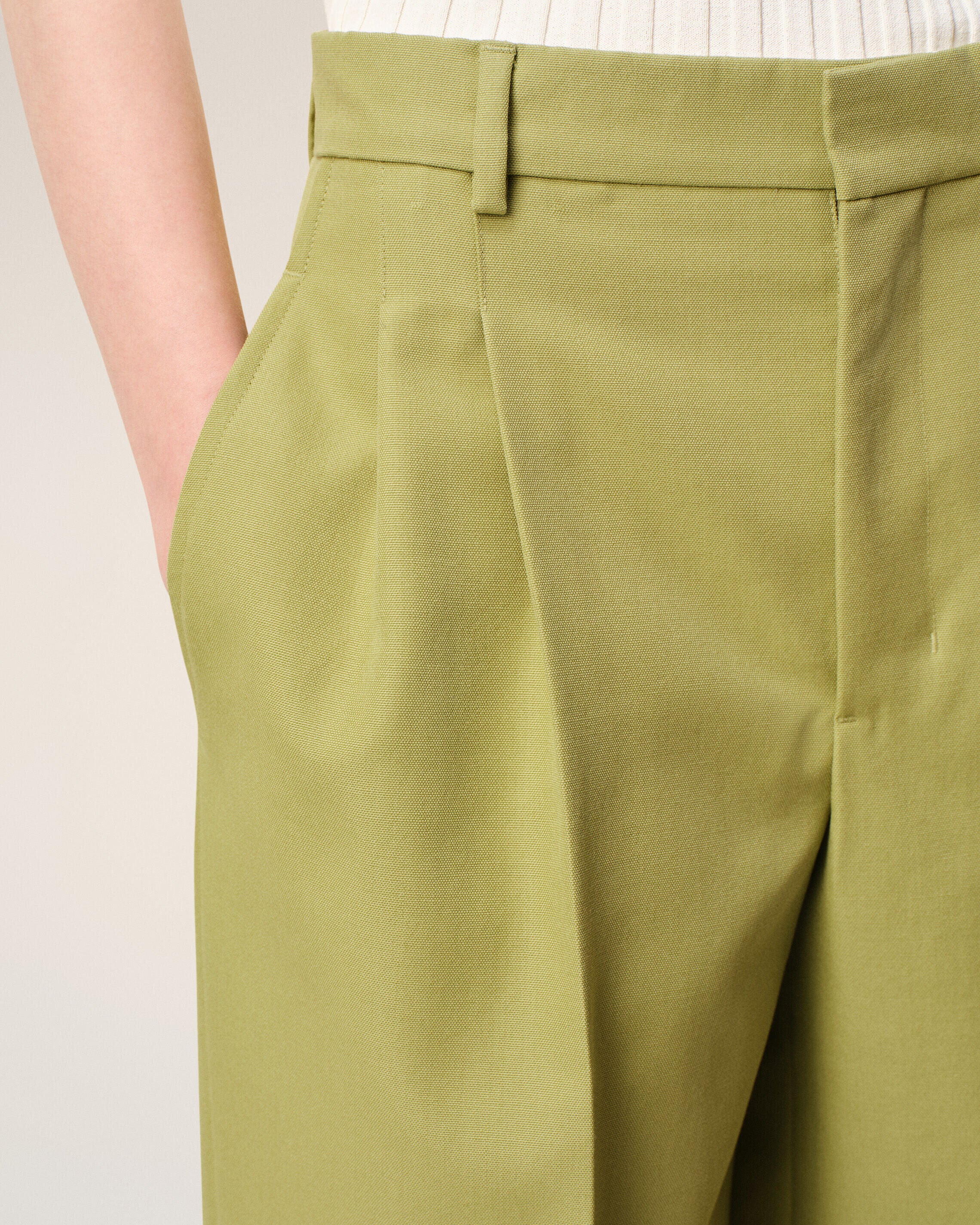 MATCHA Green New Wool Low Waist Wide Trousers | Ami Paris
