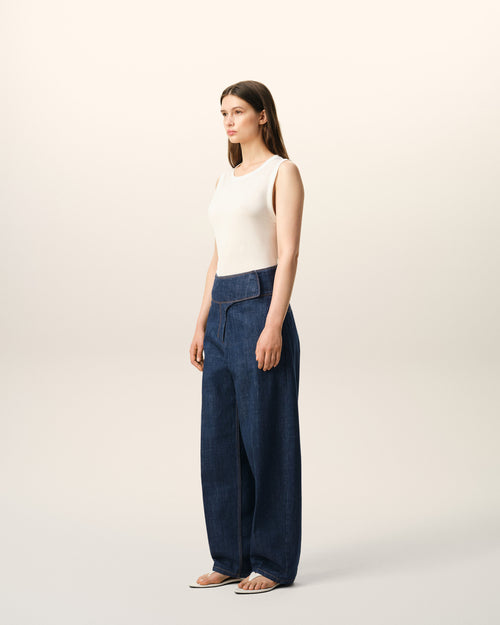 Vaqueros Balloon Fit con cinturón cruzado de algodón azul - Mujer - 6 - AMI Paris - Ami Paris