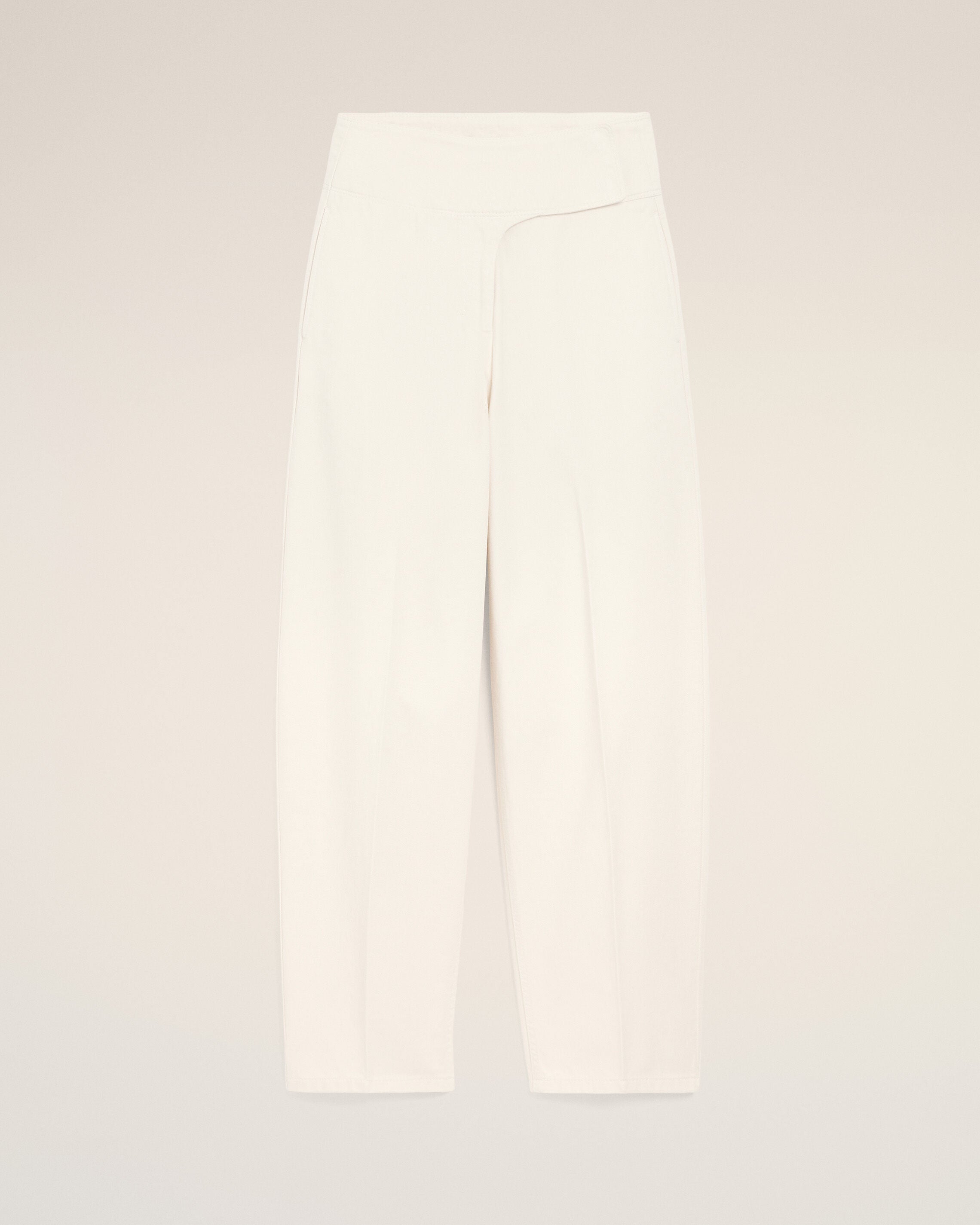 White Cotton Wrapped Belted Ballon Fit Jeans - 1