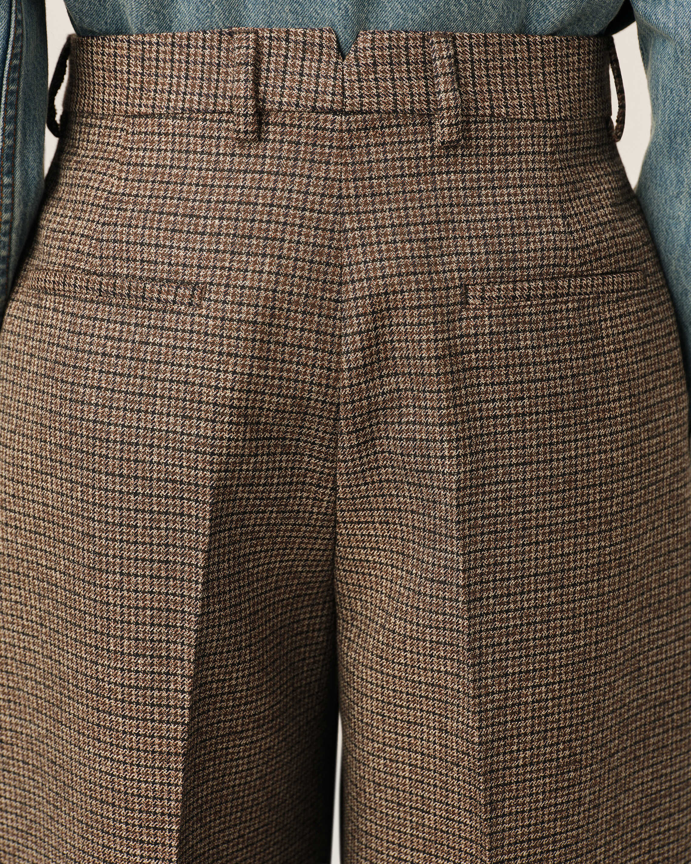 Pantalon pied de poule marron coupe ballon en laine - 5