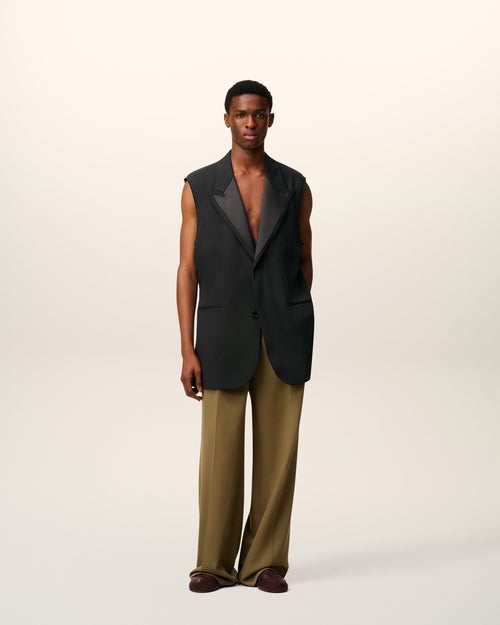 Black Wool Sleeveless Smoking Jacket - 2 - Ami Paris