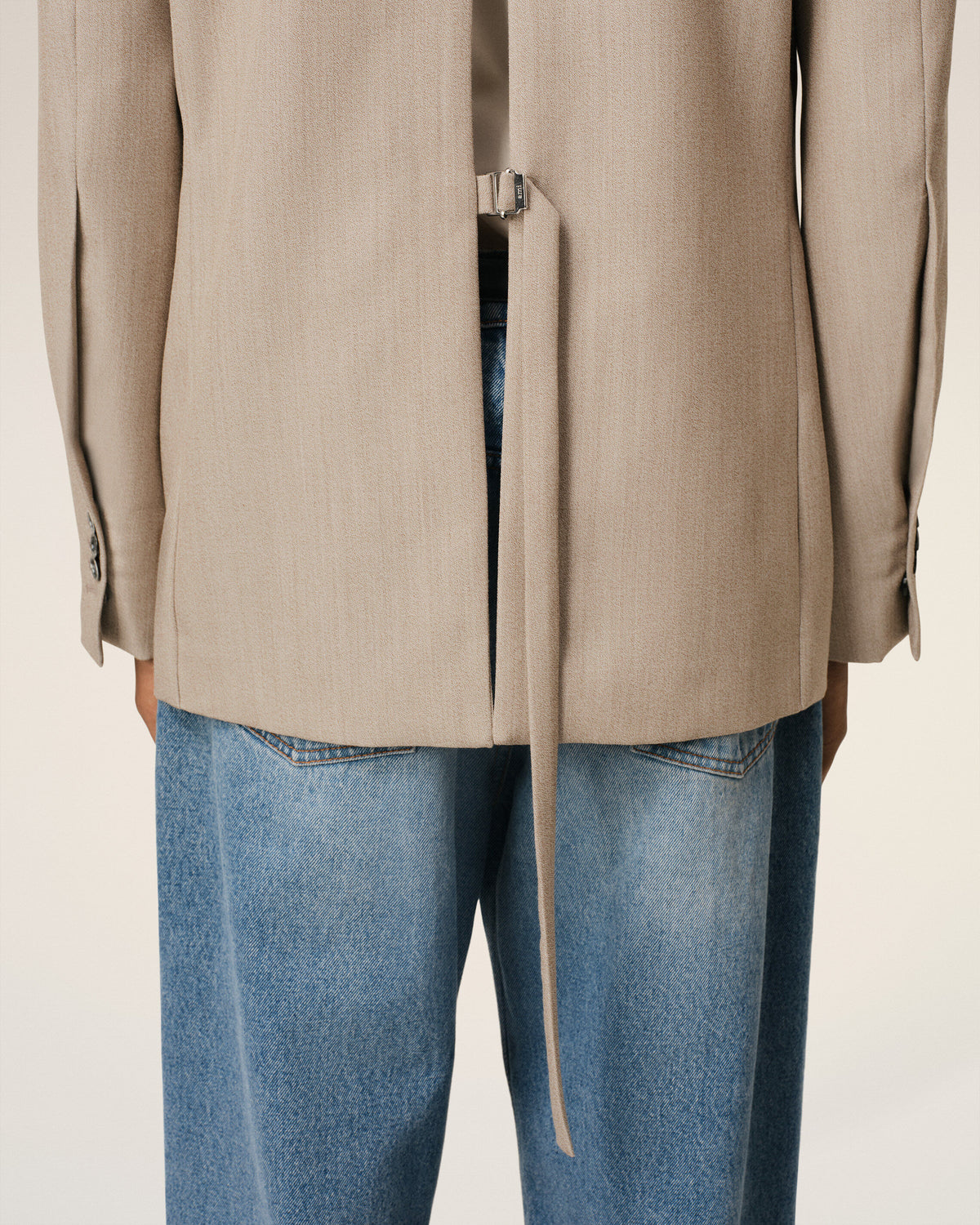 Veste Beige Croisée Fente Dos En Laine - 4