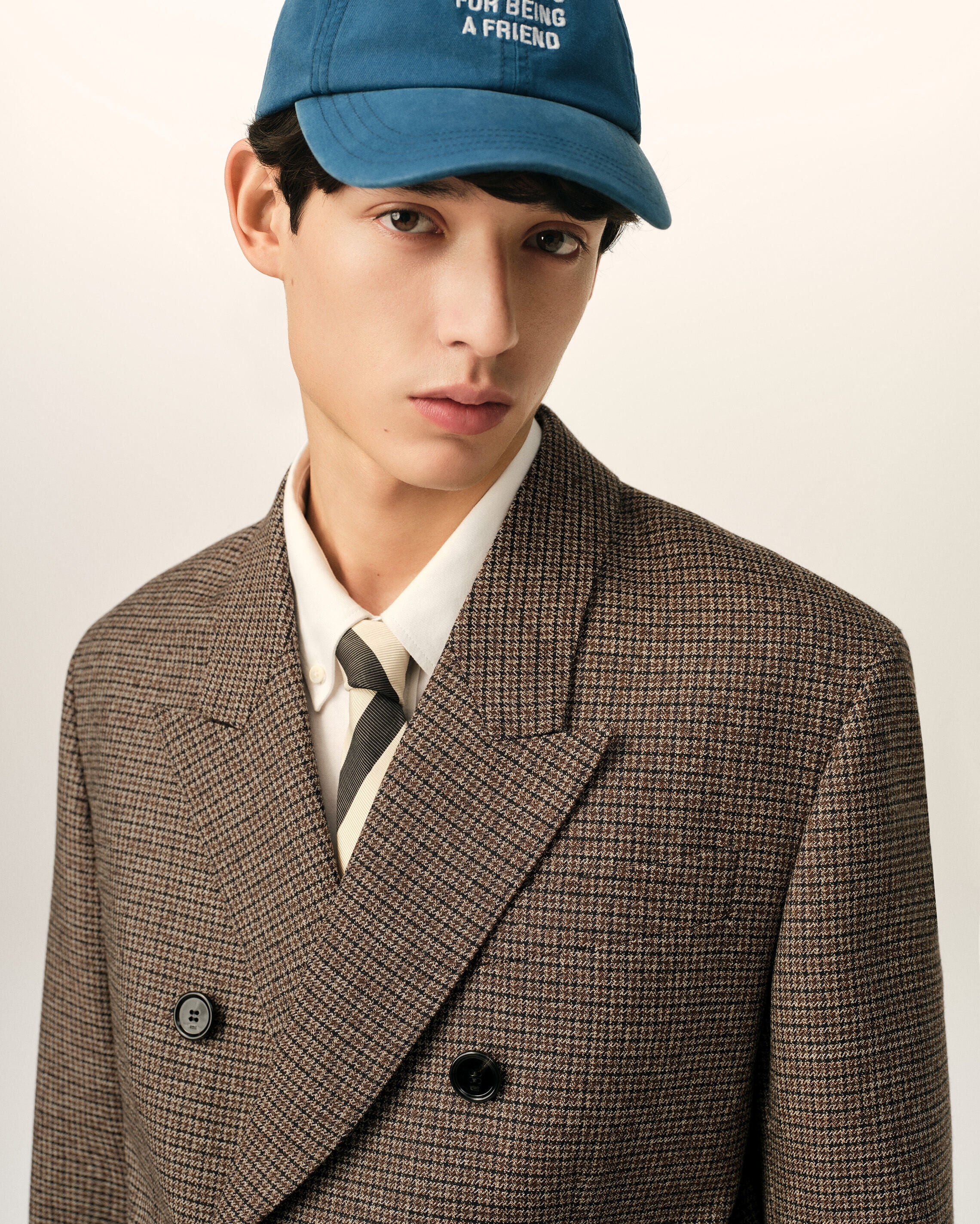 Doppelreihiger Blazer aus braunem Hahnentritt-Muster aus Wolle - 4