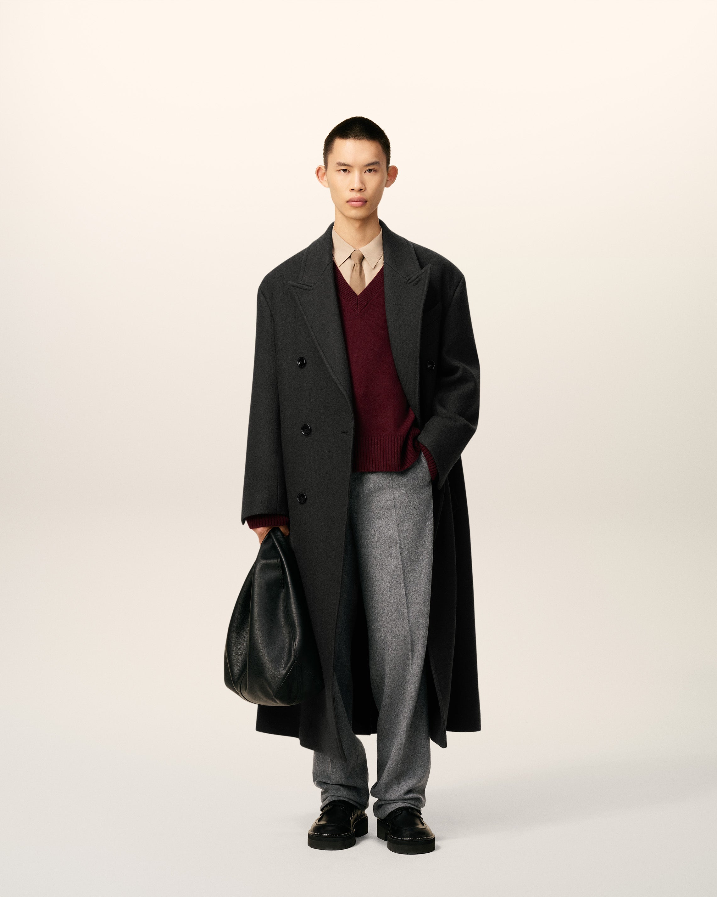 ブラック ウール ダブルブレスト ロングコート アンスラサイト | AMI PARIS