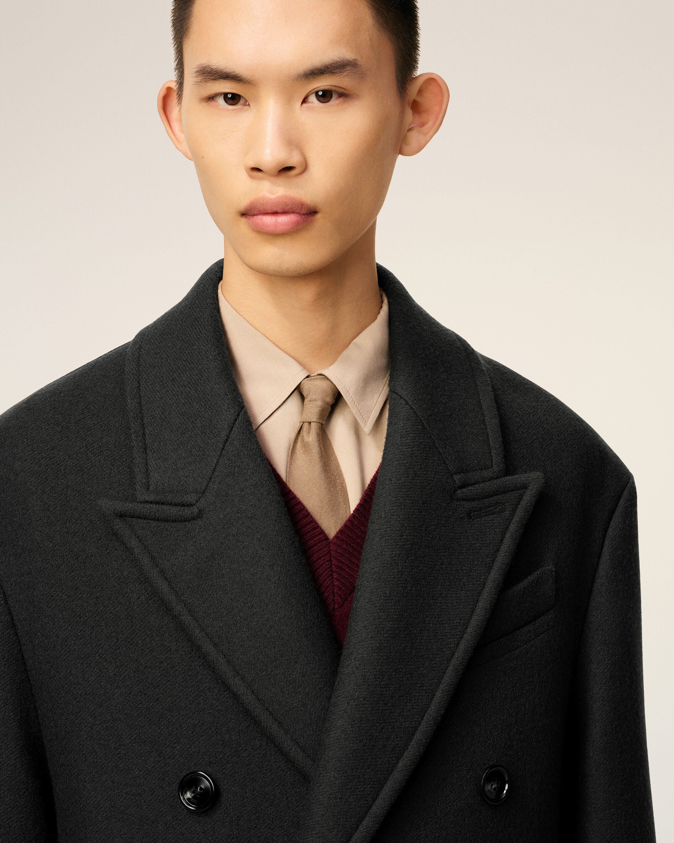 ブラック ウール ダブルブレスト ロングコート アンスラサイト | AMI PARIS