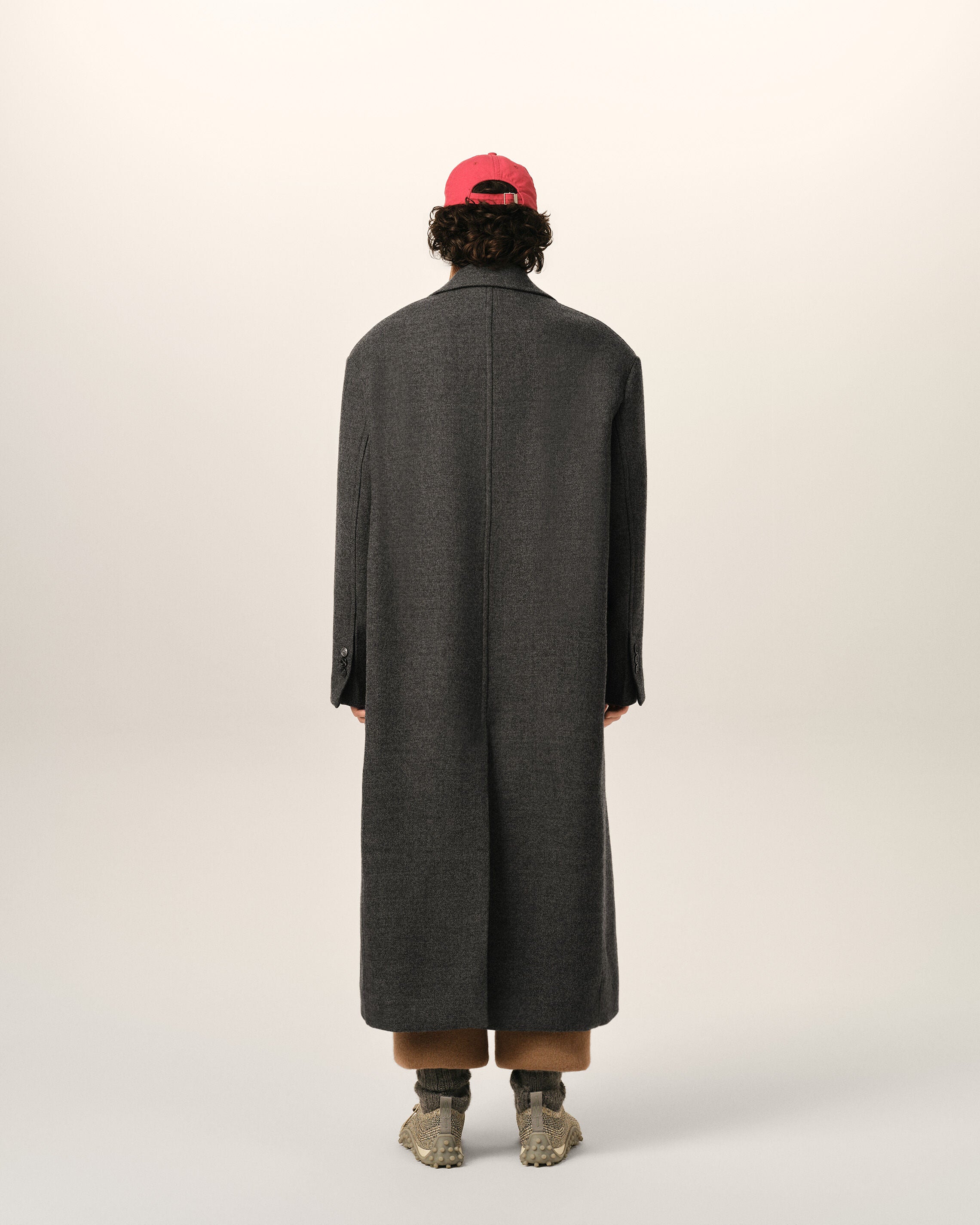 Manteau long gris simple boutonnage en laine - 5