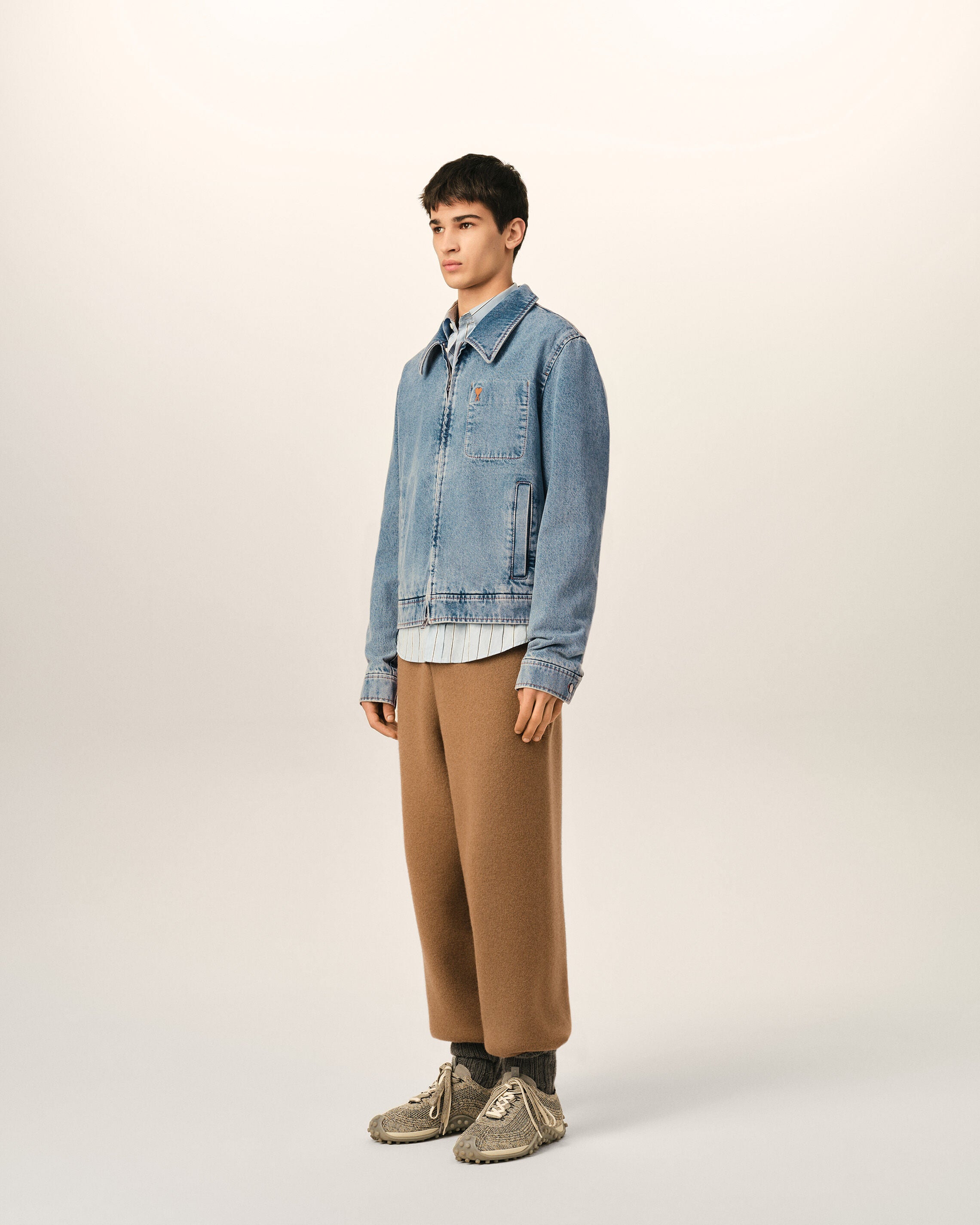 Ami de Coeur Blouson aus blauem Baumwollgewebe mit Kontrast und Reißverschluss - 6