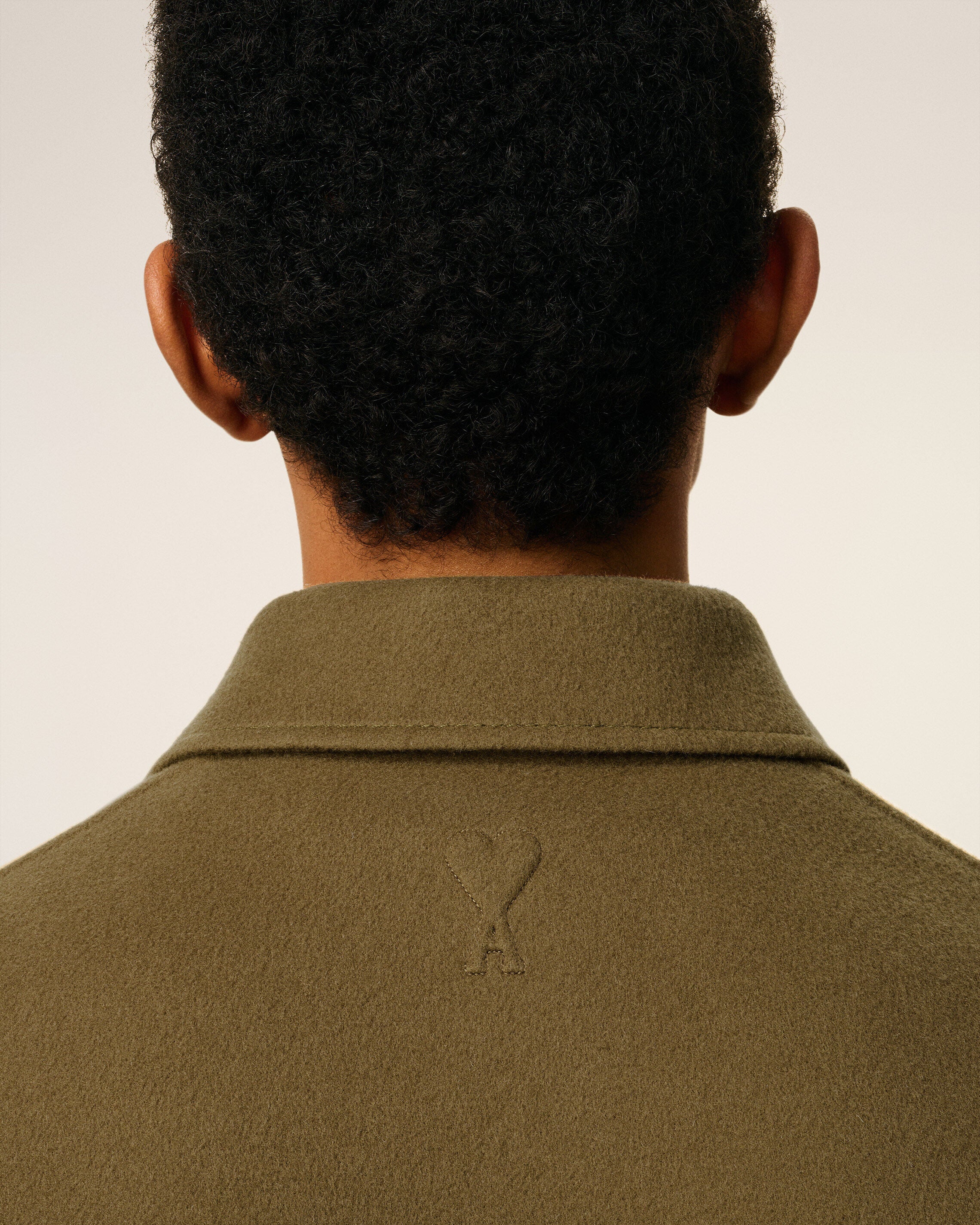 グリーン ウール ボクシー ボタン ジャケット ブロンズ | AMI PARIS