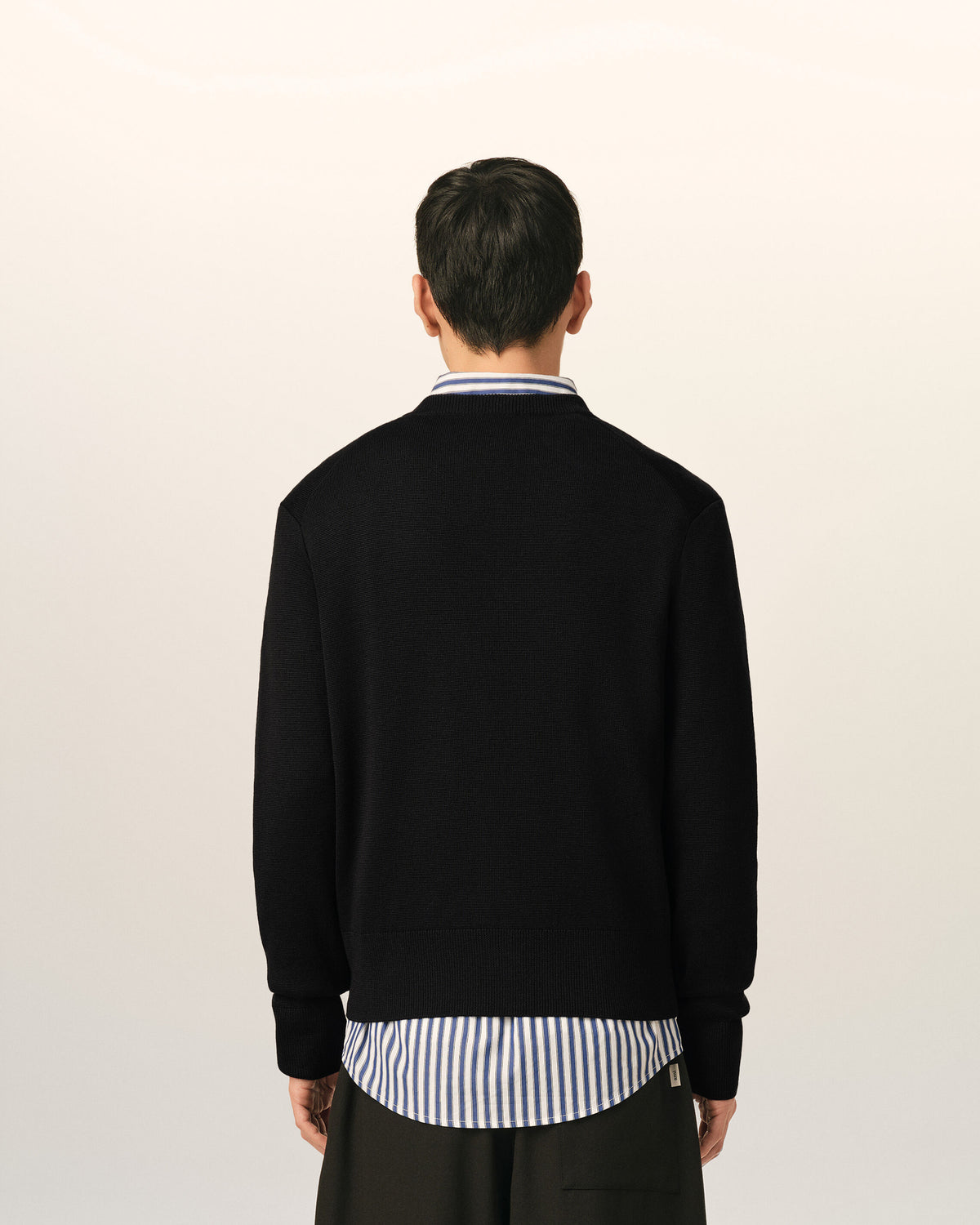 Black V neck wool cardigan with Ami de Coeur - 5