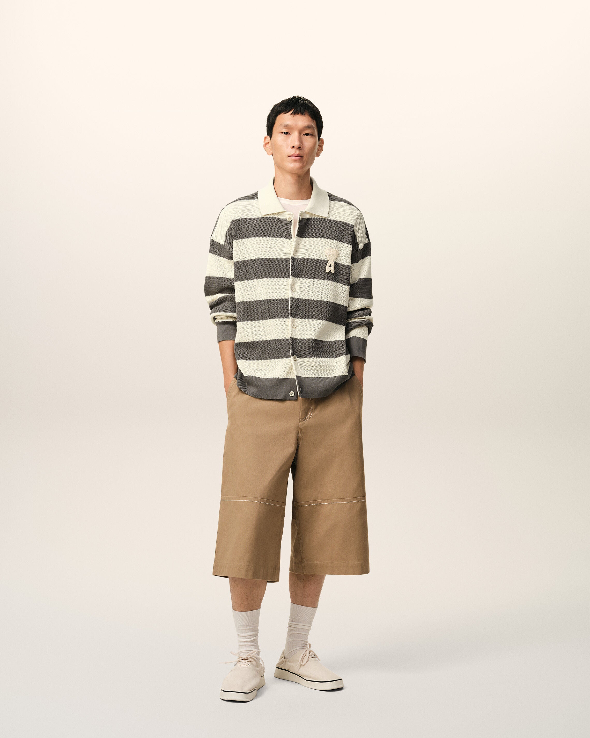 オフィシャルサイト | AMI PARIS